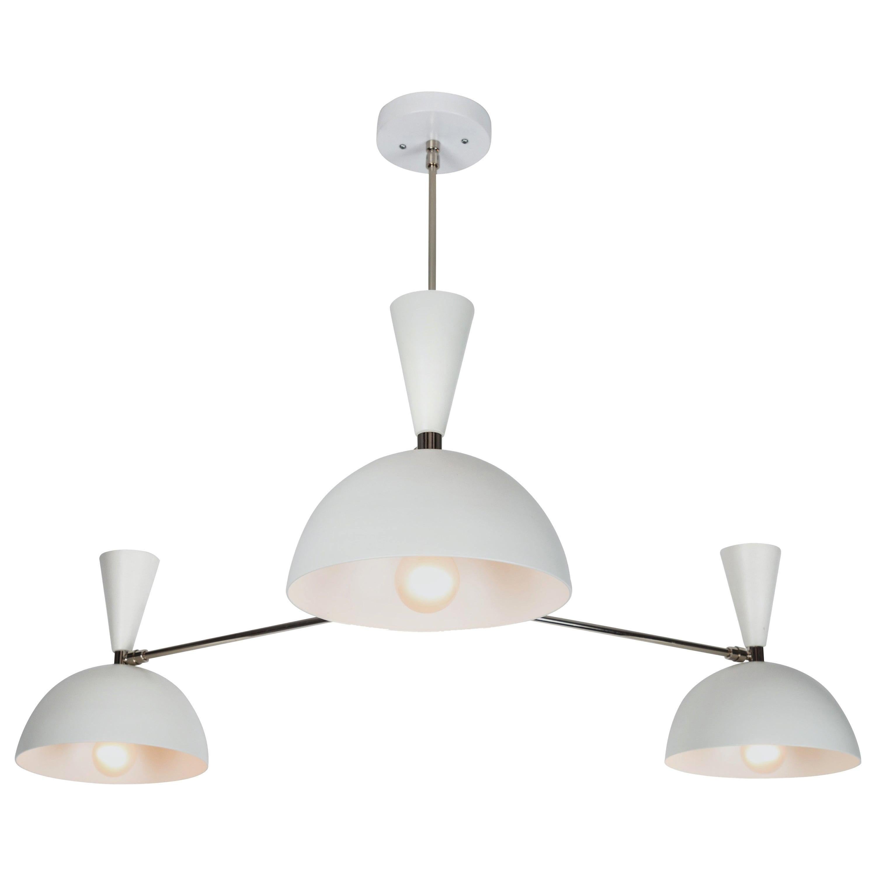 Large Three-Cone 'Lola II' Chandelier in White and Brass For Sale 5