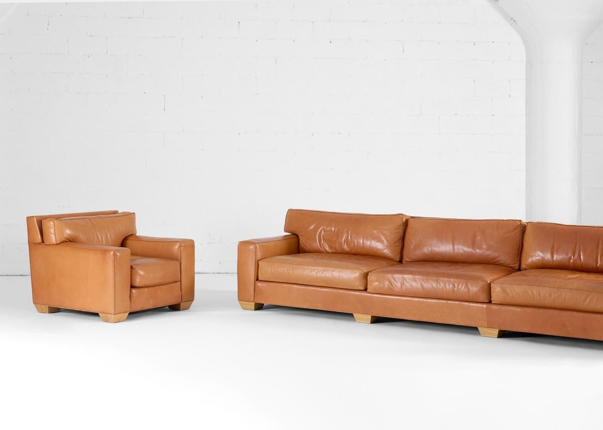 Américain Grand canapé trois places et deux fauteuils de la collection de Thierry Despont en vente