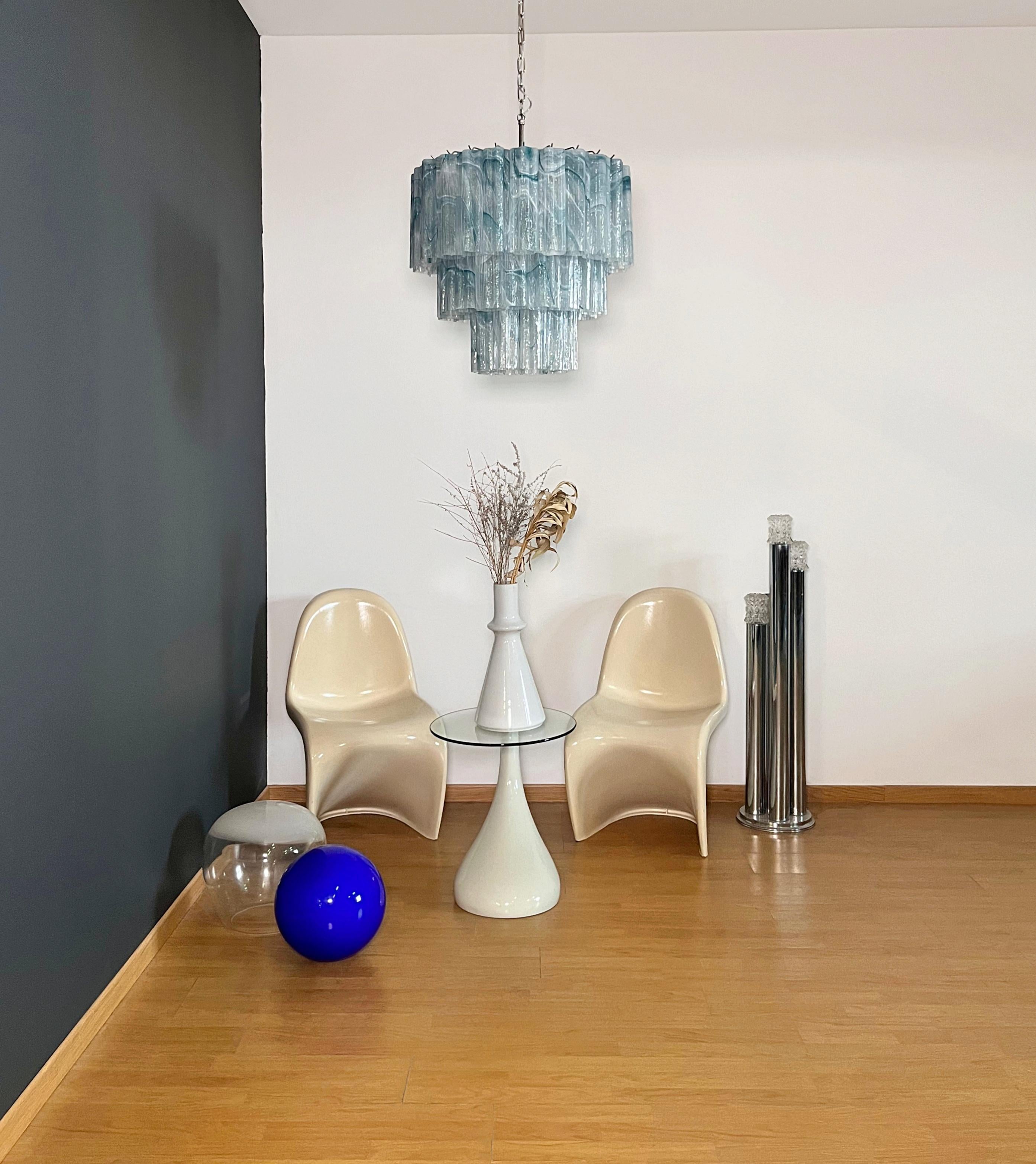 Mid-Century Modern Large three-Tier Murano 52 blue alabaster glass tubes For Sale