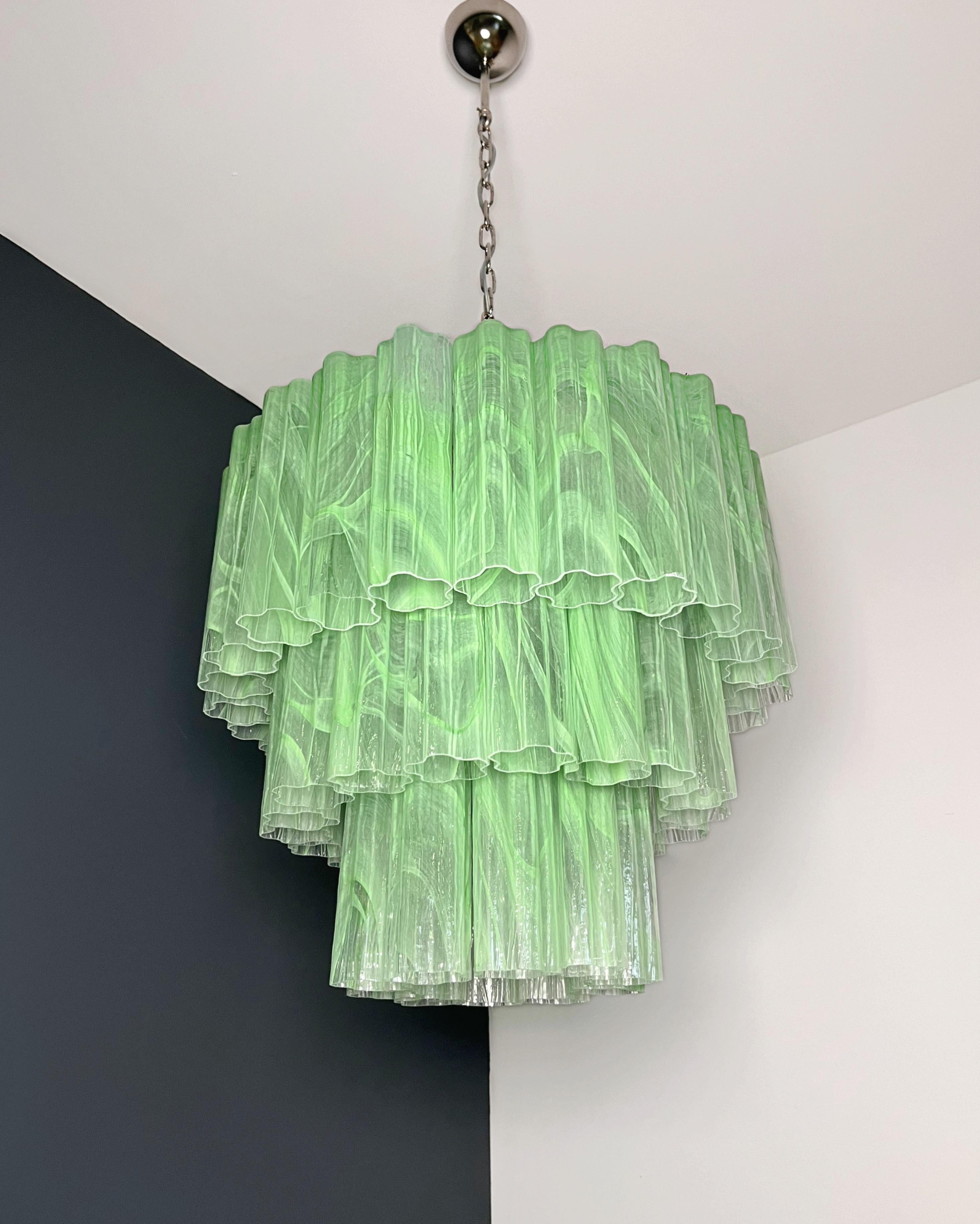 Large three-Tier Murano 52 green alabaster glass tubes In Good Condition For Sale In Gaiarine Frazione Francenigo (TV), IT