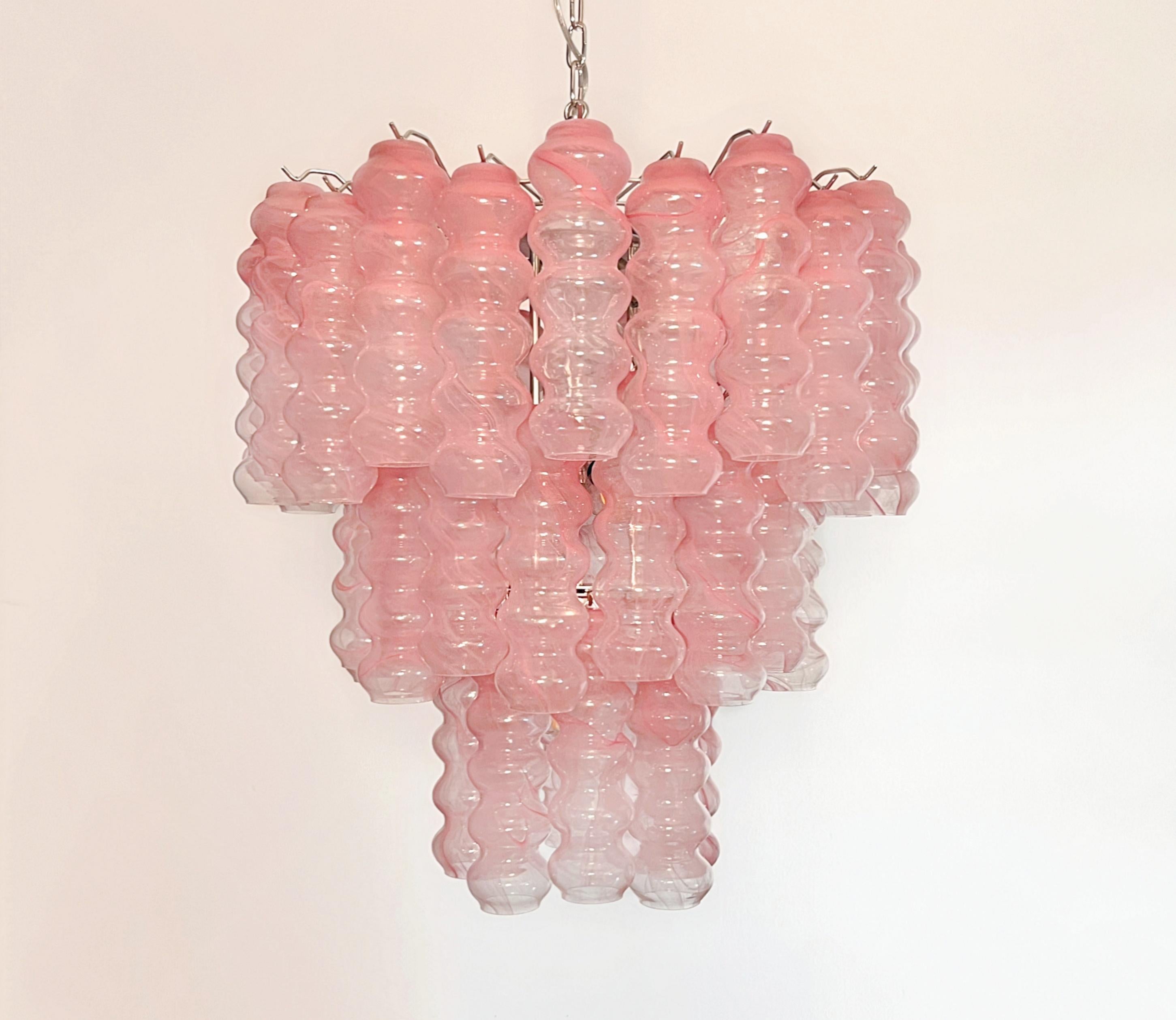 Großer dreistöckiger Murano Glasröhren-Kronleuchter - rosa Albaster im Angebot 19