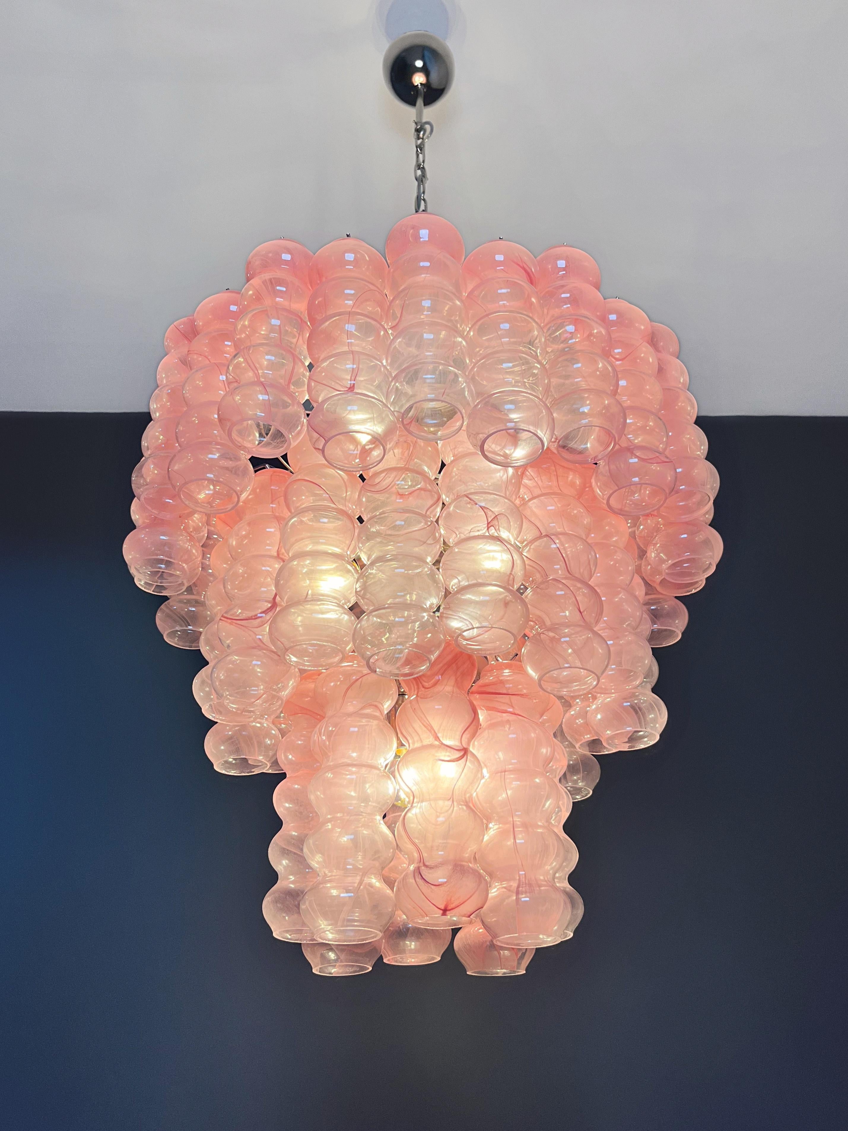 Großer dreistöckiger Murano Glasröhren-Kronleuchter - rosa Albaster im Angebot 26