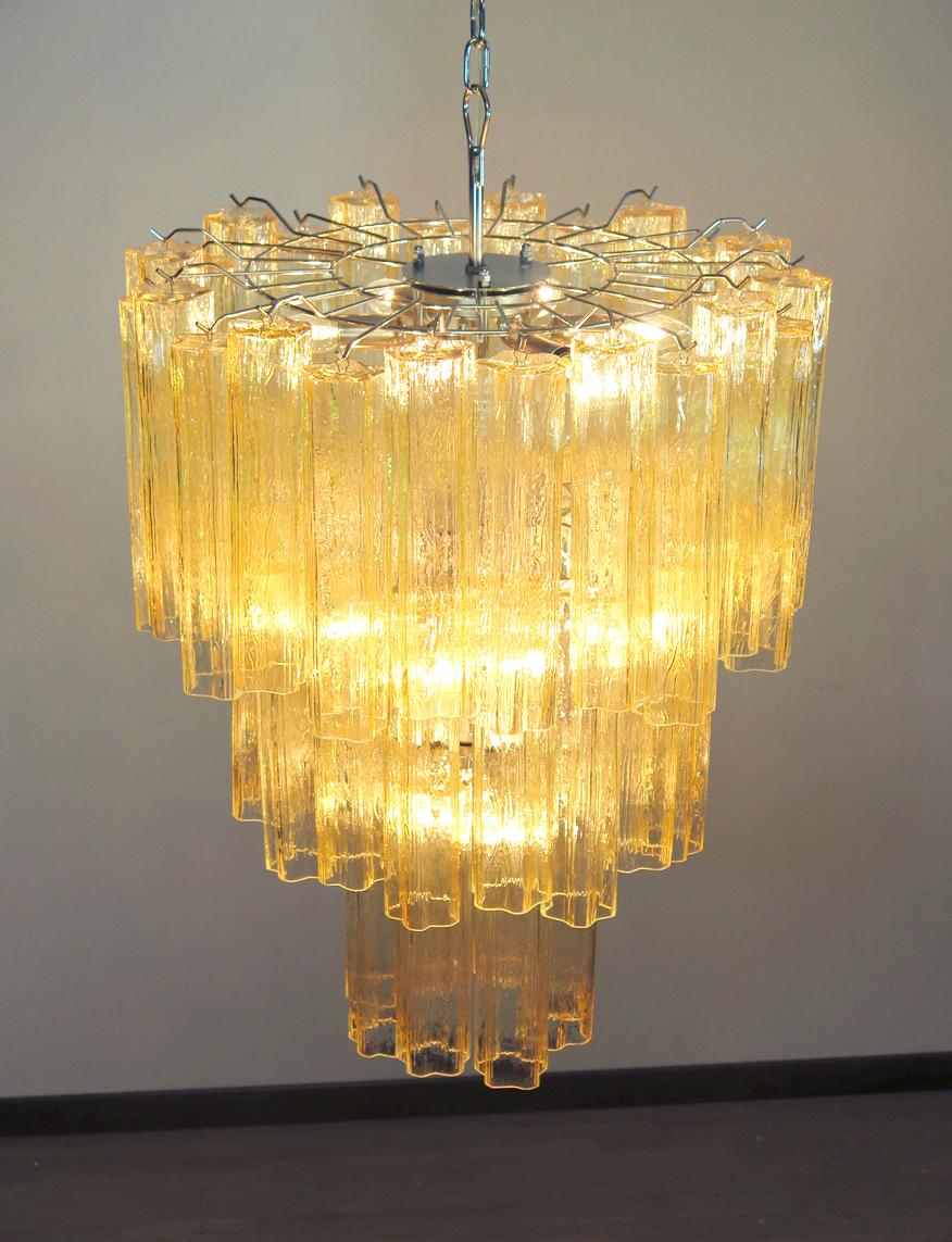 Large Three-Tier Venini Murano Glass Tube Chandelier, 48 Glasses Clear Amber For Sale 4