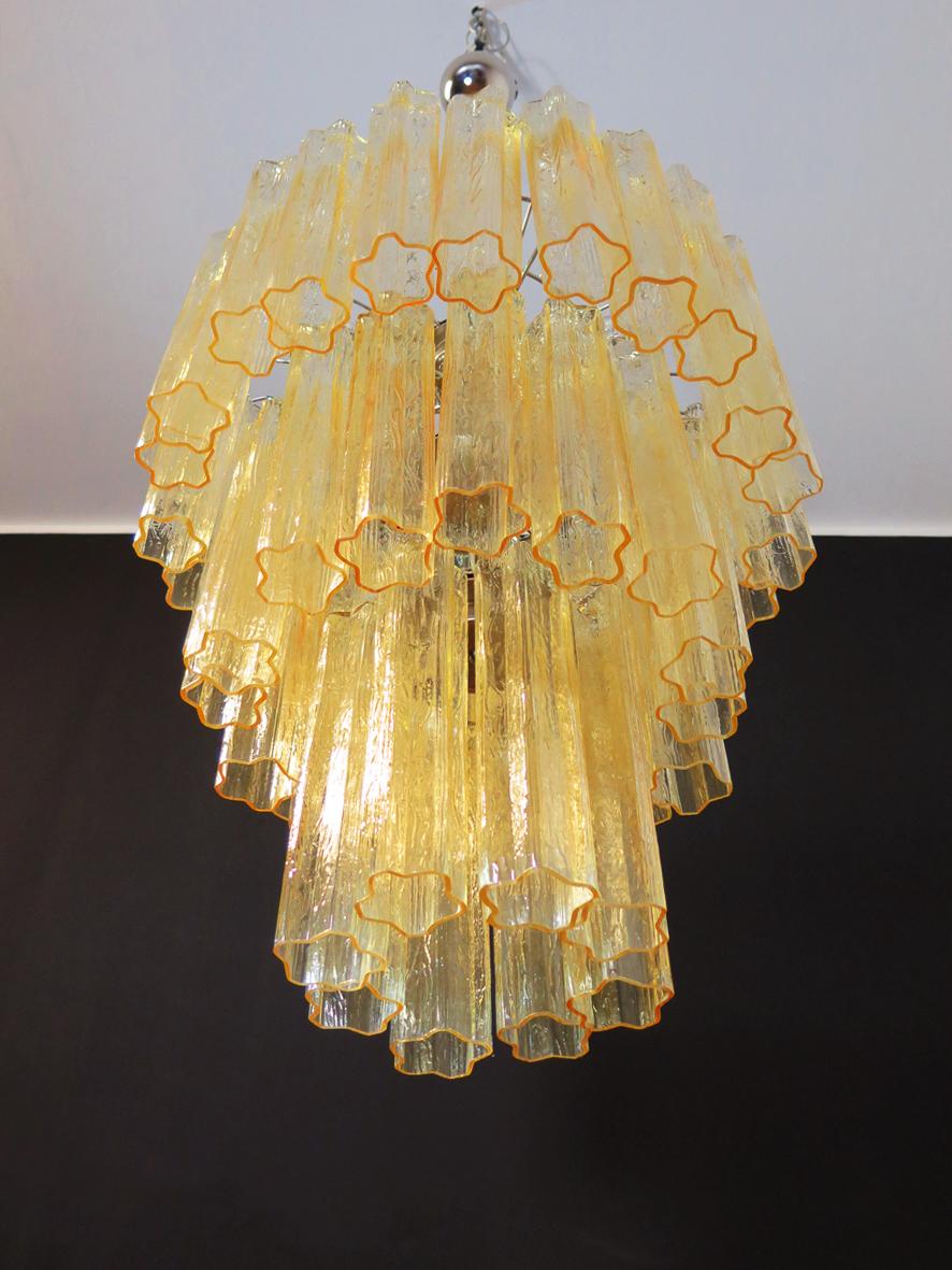 Large Three-Tier Venini Murano Glass Tube Chandelier, 48 Glasses Clear Amber For Sale 1