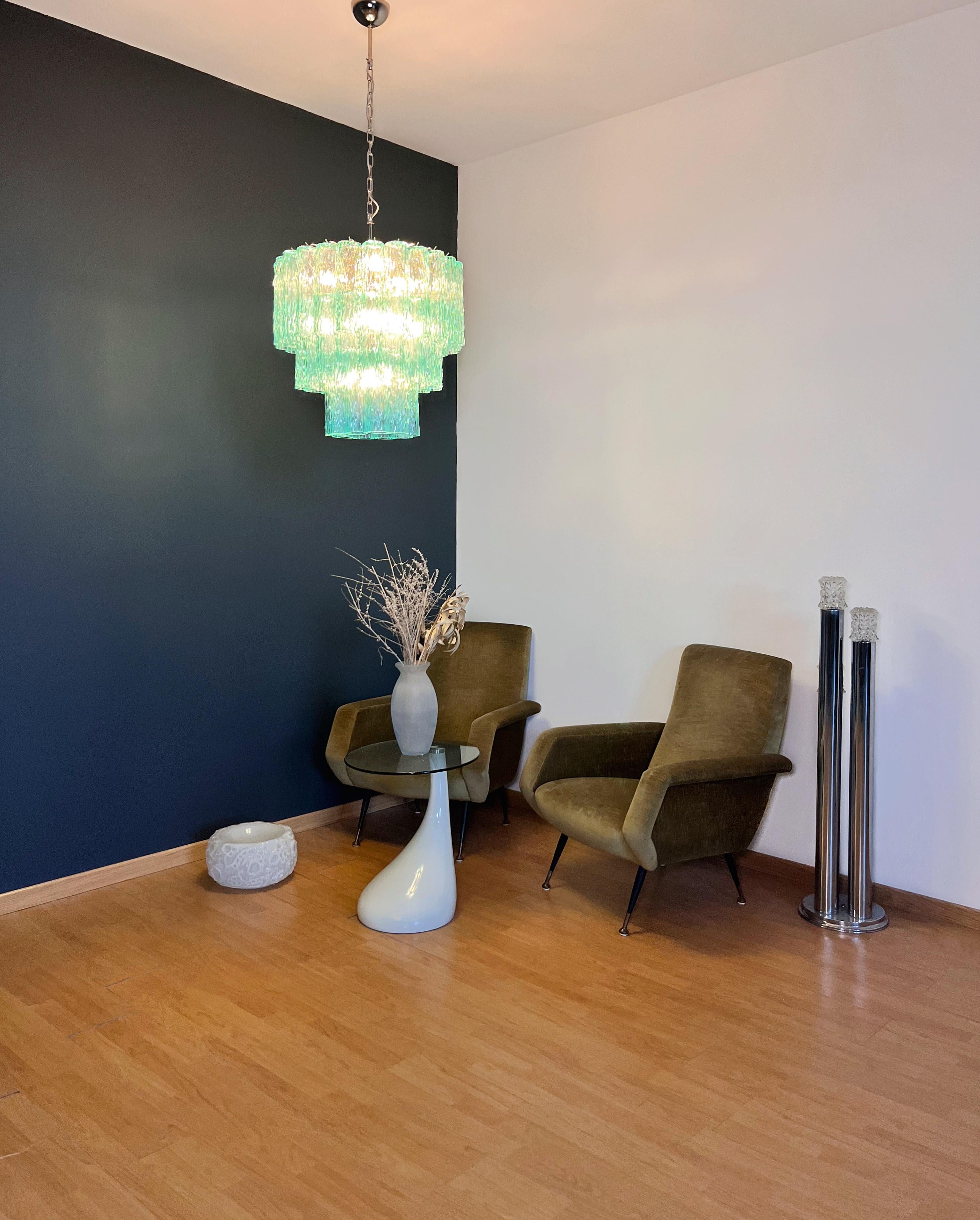 Grande a tre piani di Venini Murano  Lampadario a tubo di vetro turchese in vendita 3