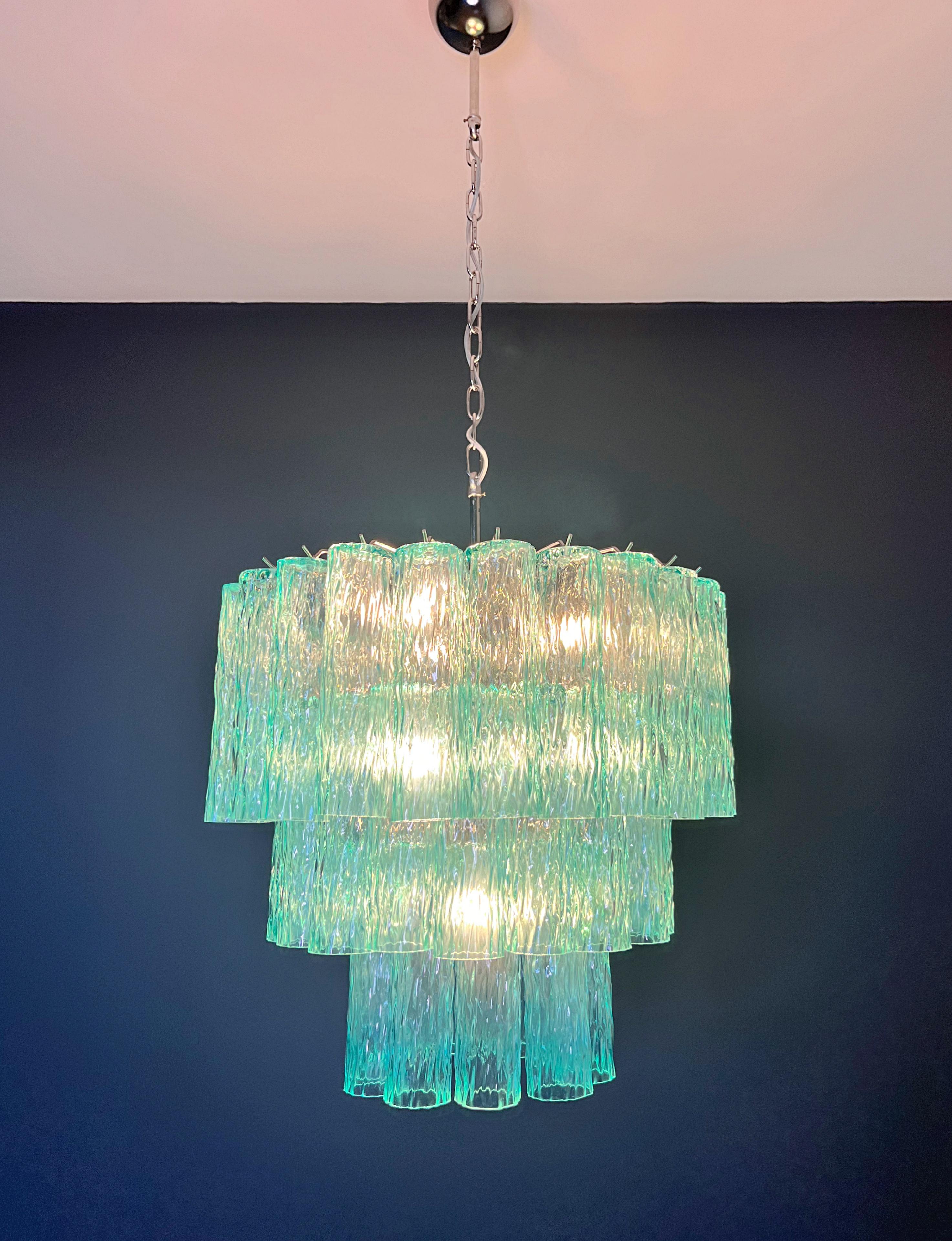Grande a tre piani di Venini Murano  Lampadario a tubo di vetro turchese in vendita 7