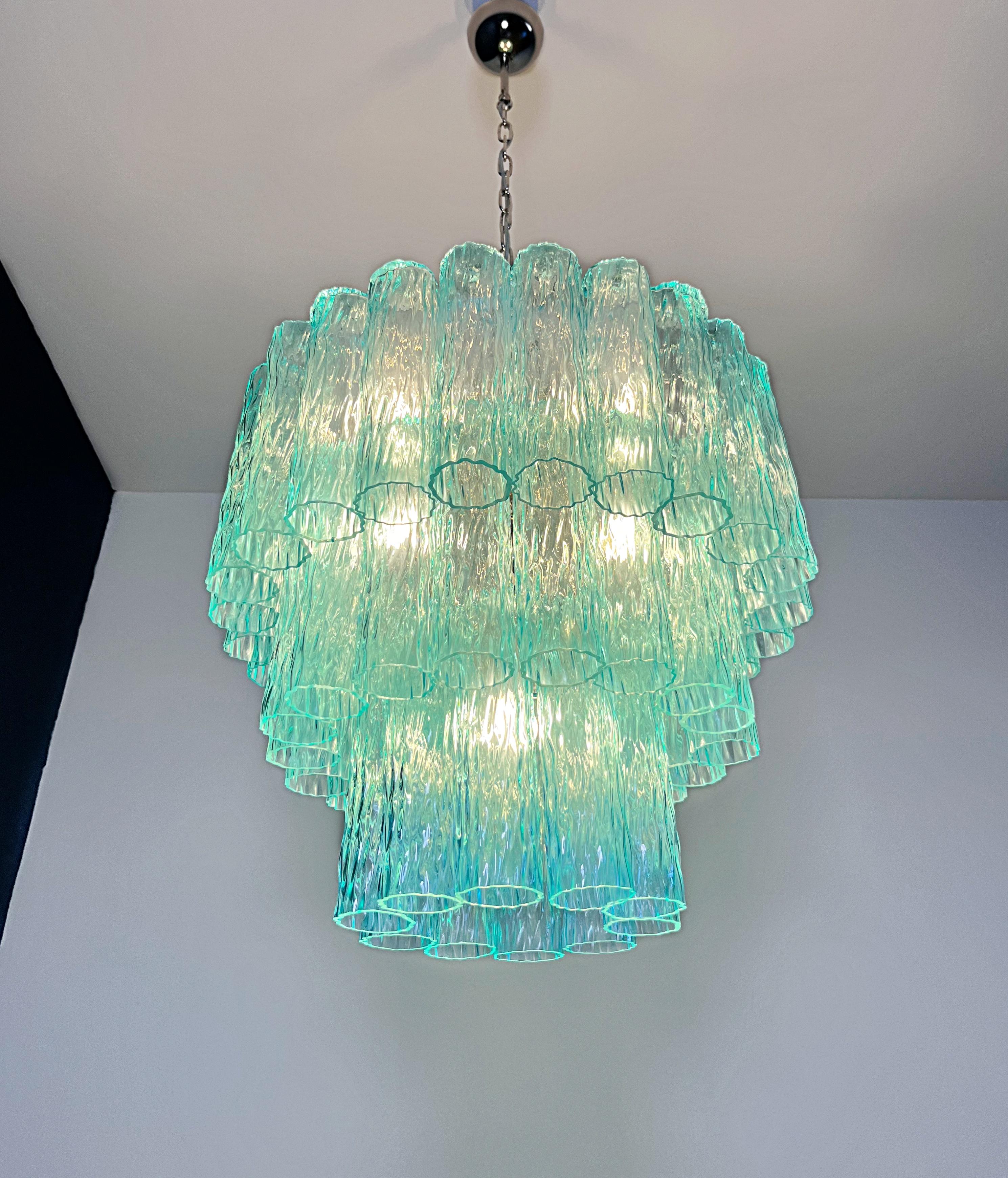 Grande a tre piani di Venini Murano  Lampadario a tubo di vetro turchese in vendita 10