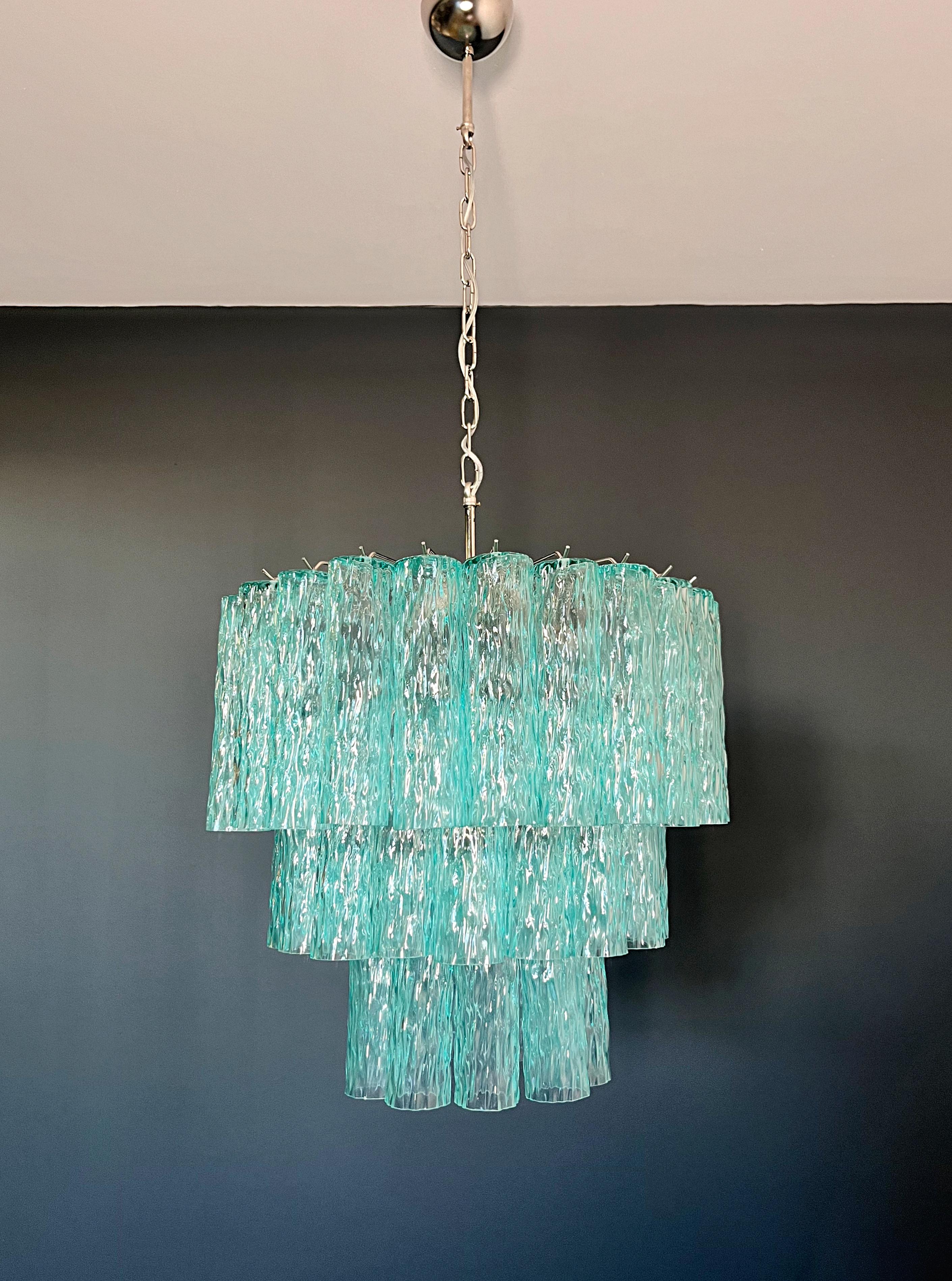 Grande a tre piani di Venini Murano  Lampadario a tubo di vetro turchese In condizioni buone in vendita a Gaiarine Frazione Francenigo (TV), IT