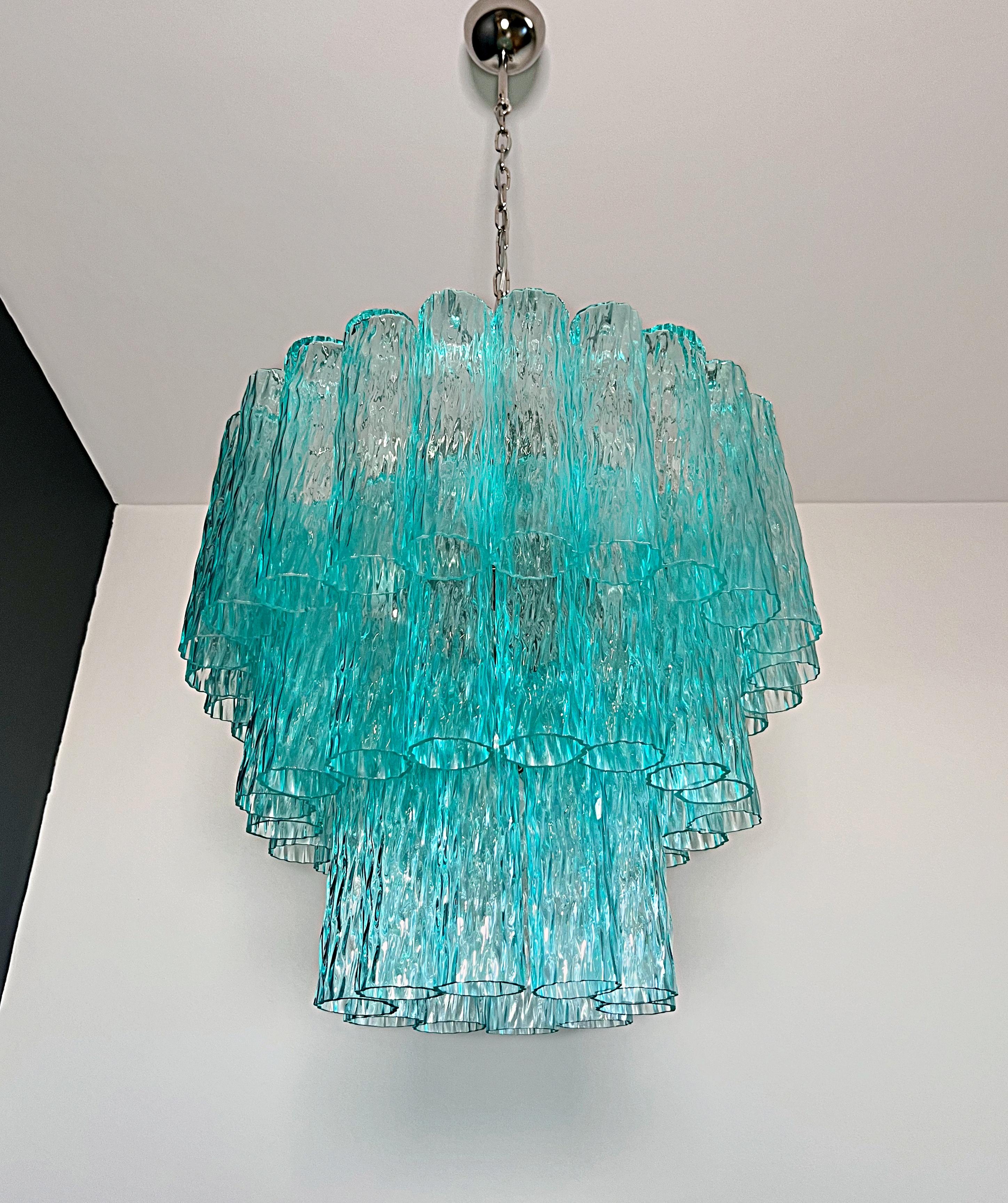 Grande a tre piani di Venini Murano  Lampadario a tubo di vetro turchese in vendita 1