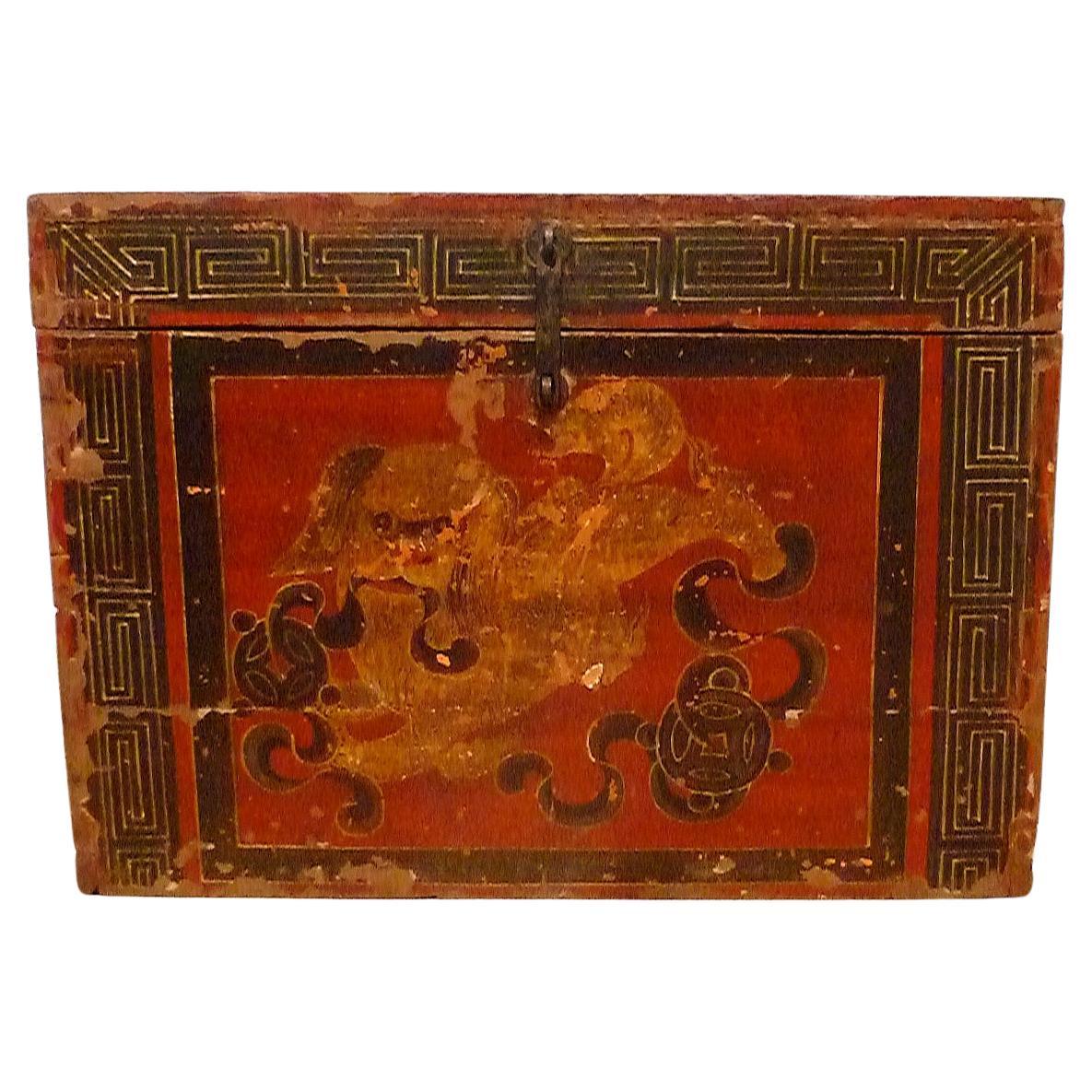 Grande boîte peinte tibétaine en vente