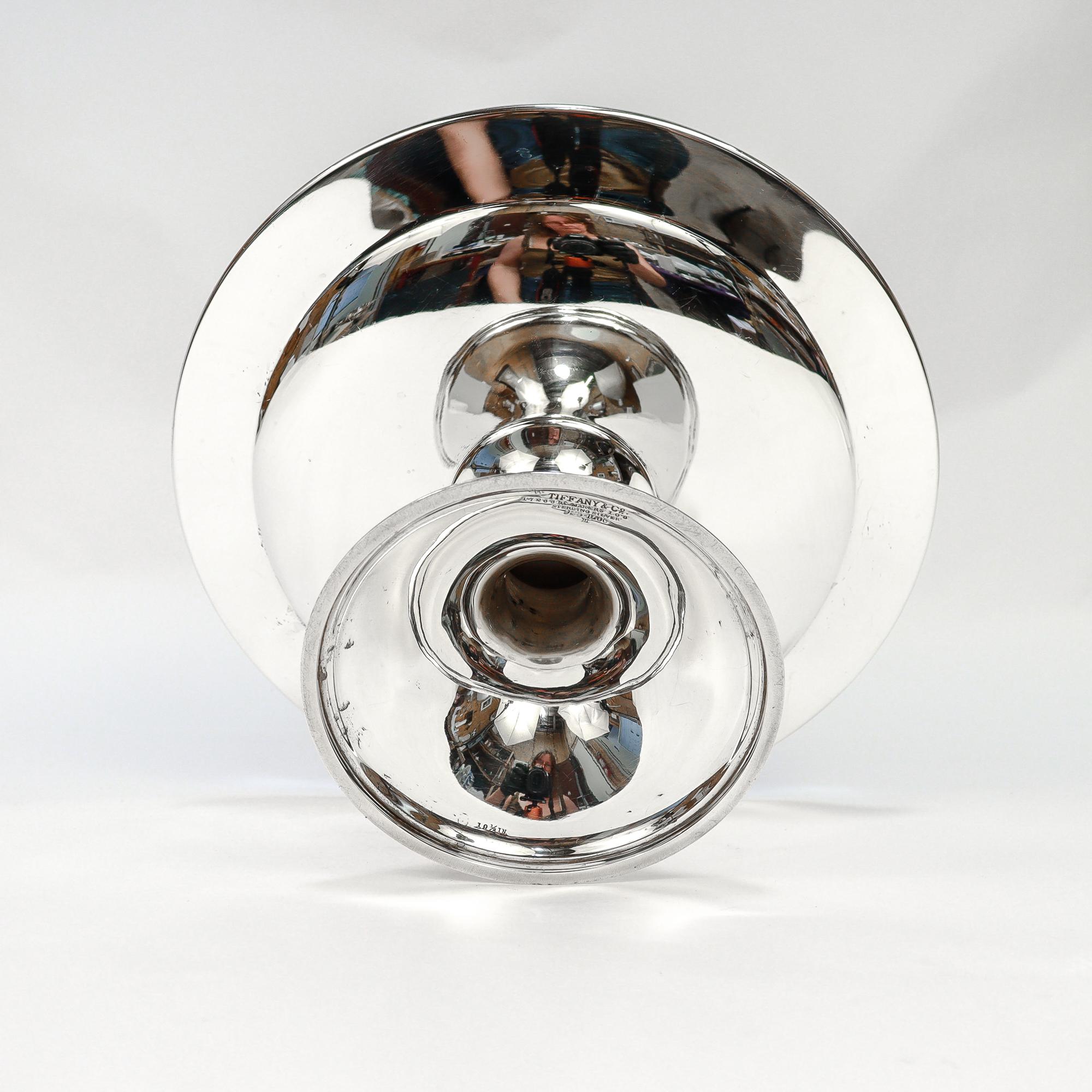 Große Tiffany & Co. Mitte des Jahrhunderts Sterling Silber Kompott oder Kuchen Stand im Angebot 5