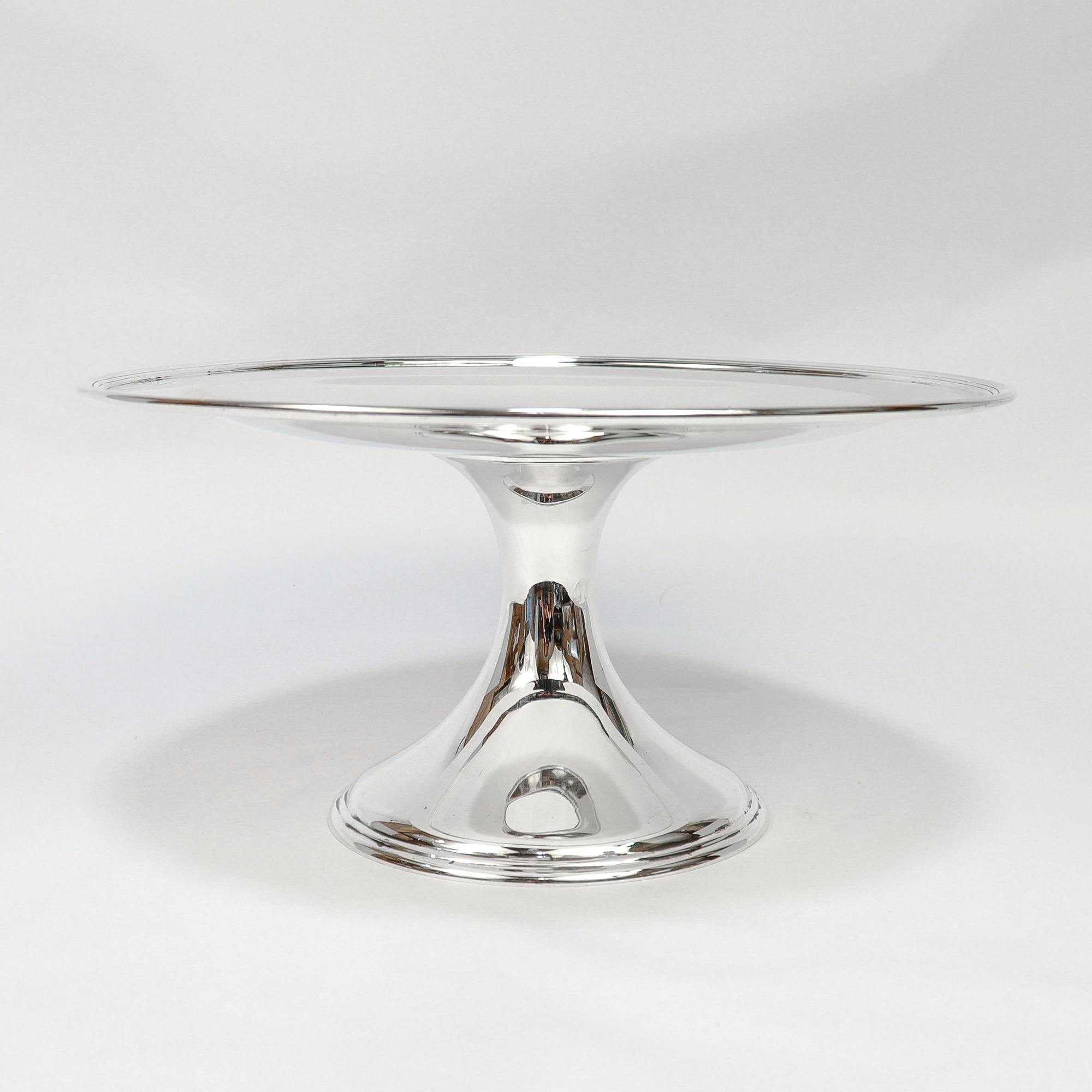 Große Tiffany & Co. Mitte des Jahrhunderts Sterling Silber Kompott oder Kuchen Stand im Angebot 1