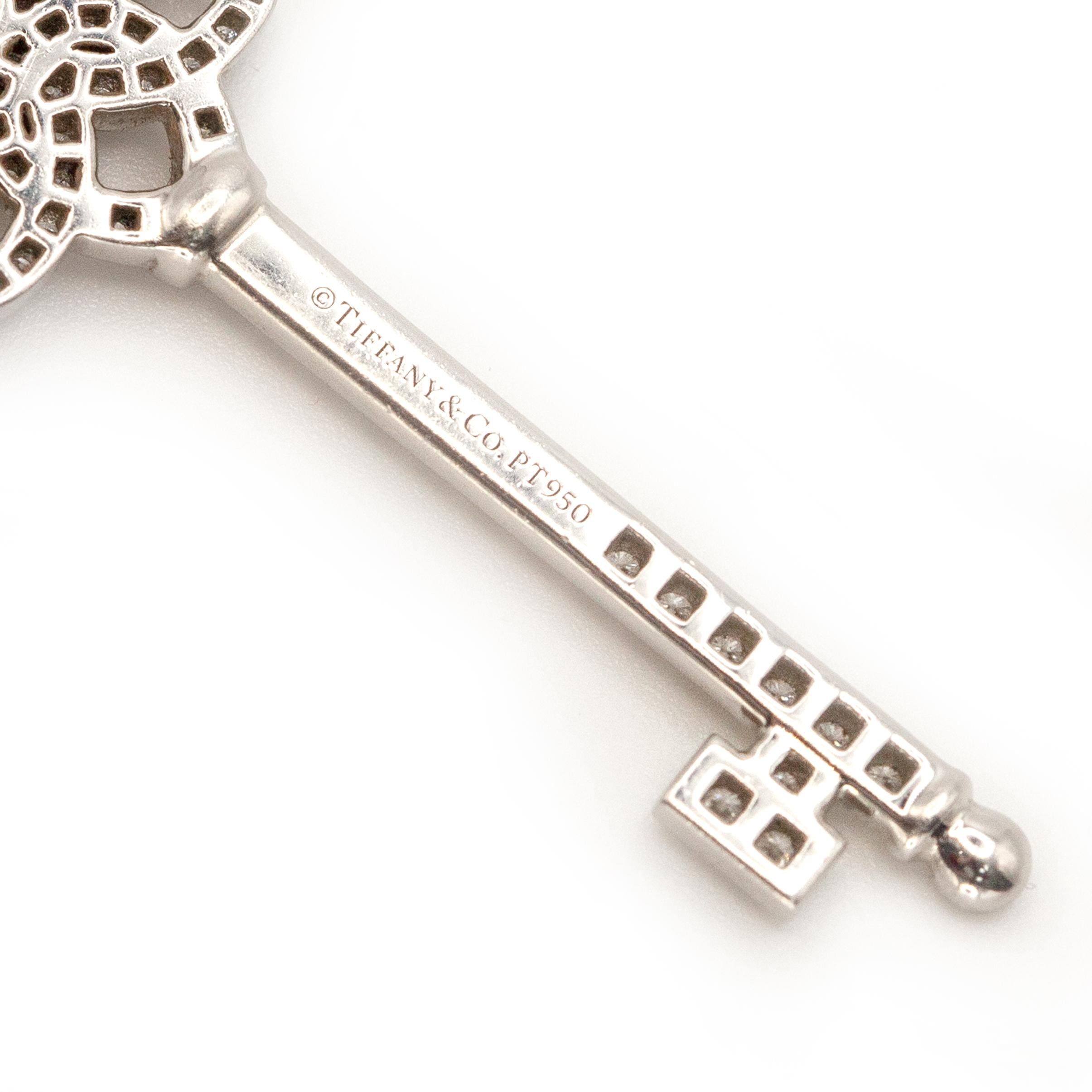 Ciondolo grande con chiave scheletrica in platino di Tiffany & Co. in vendita 3