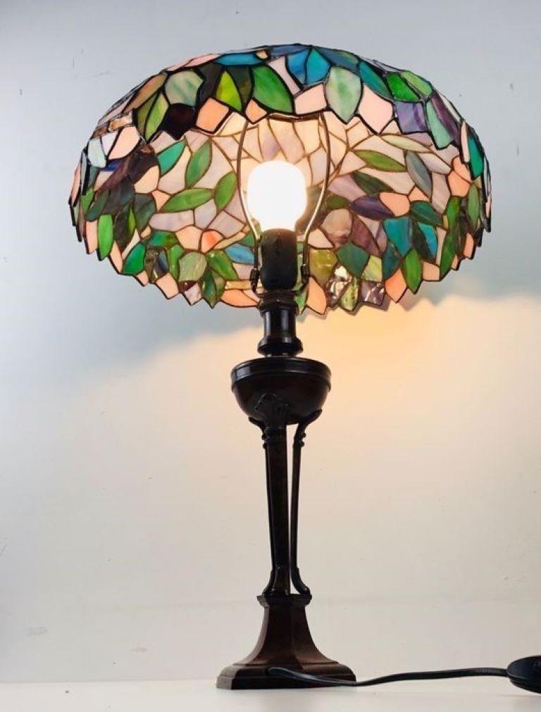 Art Deco Large Tiffany Style Table Lamp Hand-Painted Leaded Glass Bronze, France 1950s