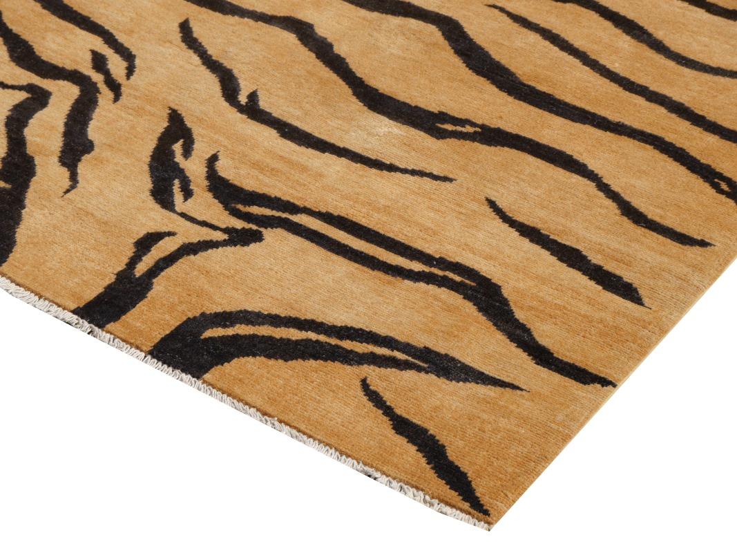Großer Tiger-Teppich aus Wolle, handgeknüpft, Art déco-Design von Djoharian Collection (Handgeknüpft) im Angebot