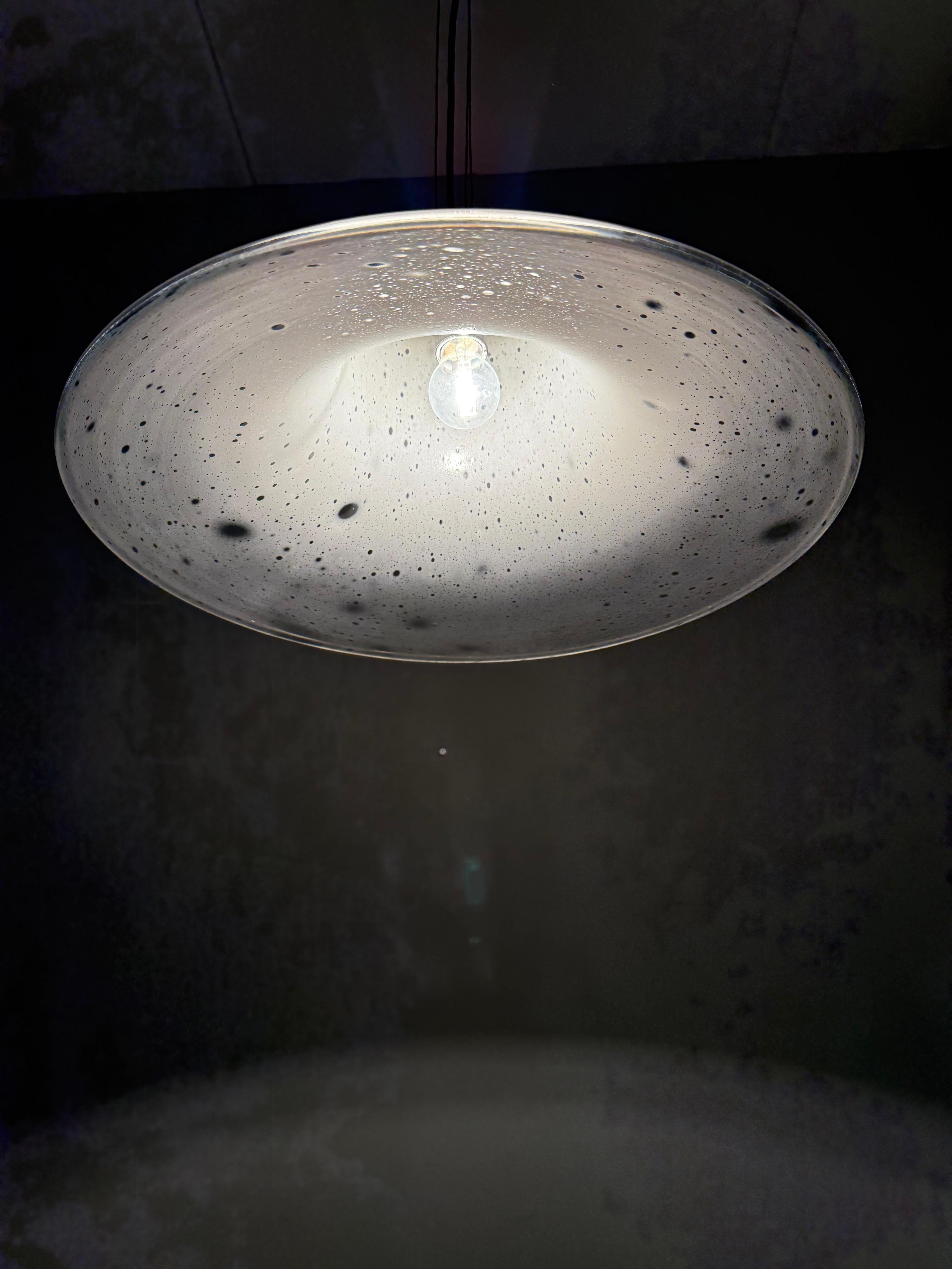 Timeless Venetian Murano Pendant Light,  Verre soufflé à la bouche avec points de Barbini en vente 10