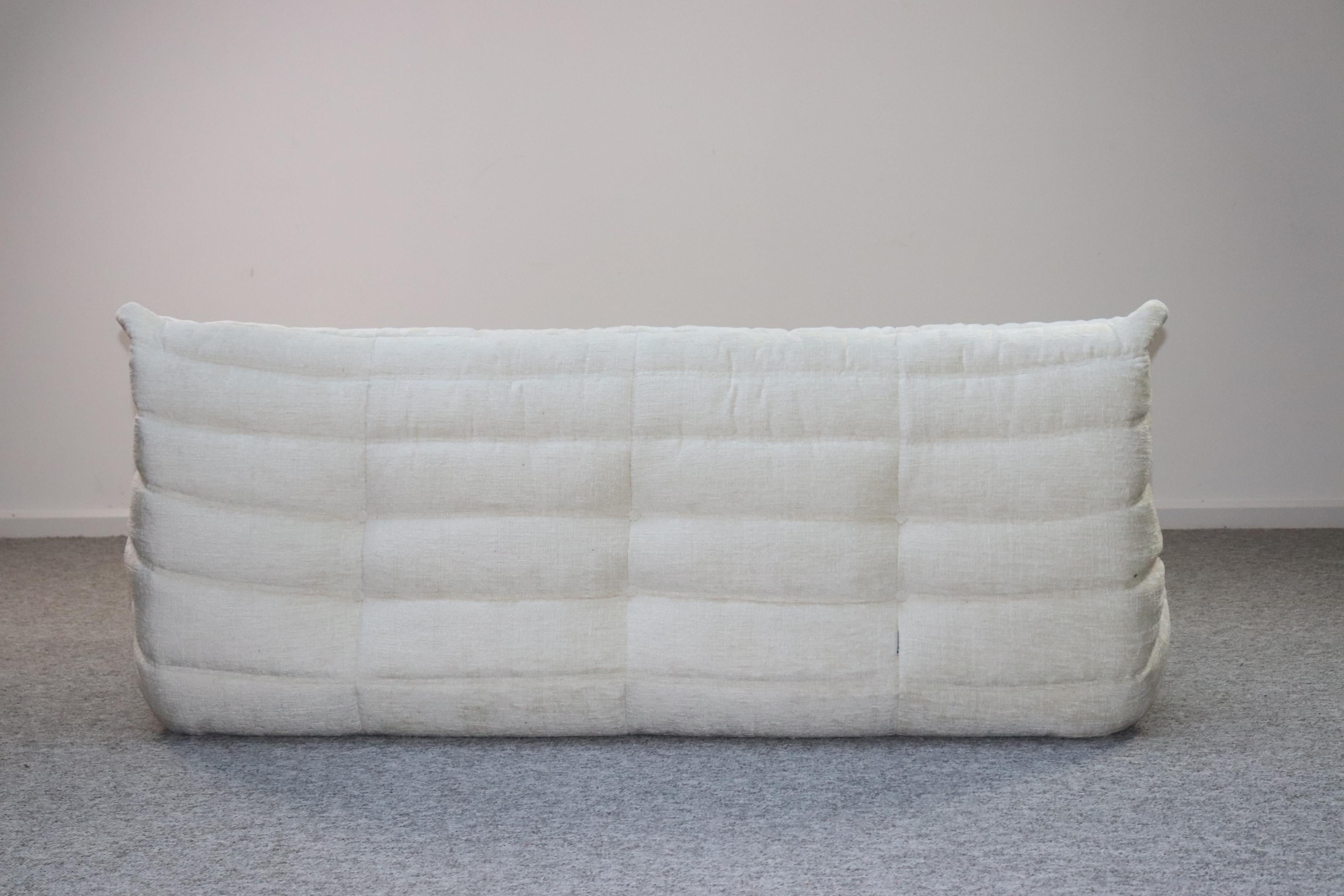Large Togo Reupholstered with Vintage High-End Velours Settee by Bonjour Ostende 1