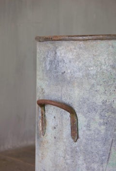 Large Tole Tub in Original Paint