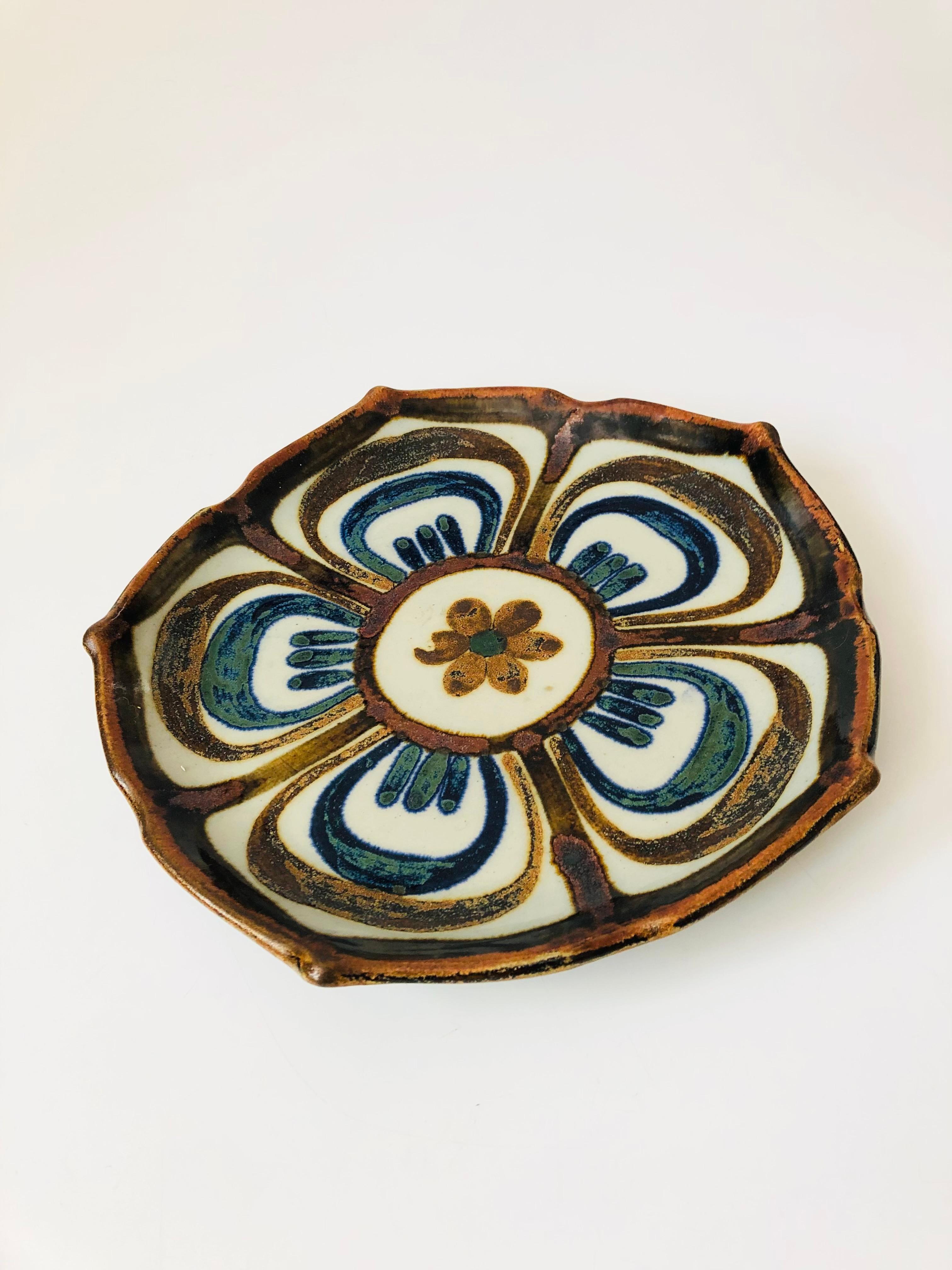 Folk Art Large Tonala El Palomar Pottery Lotus Plate by Ken Edwards