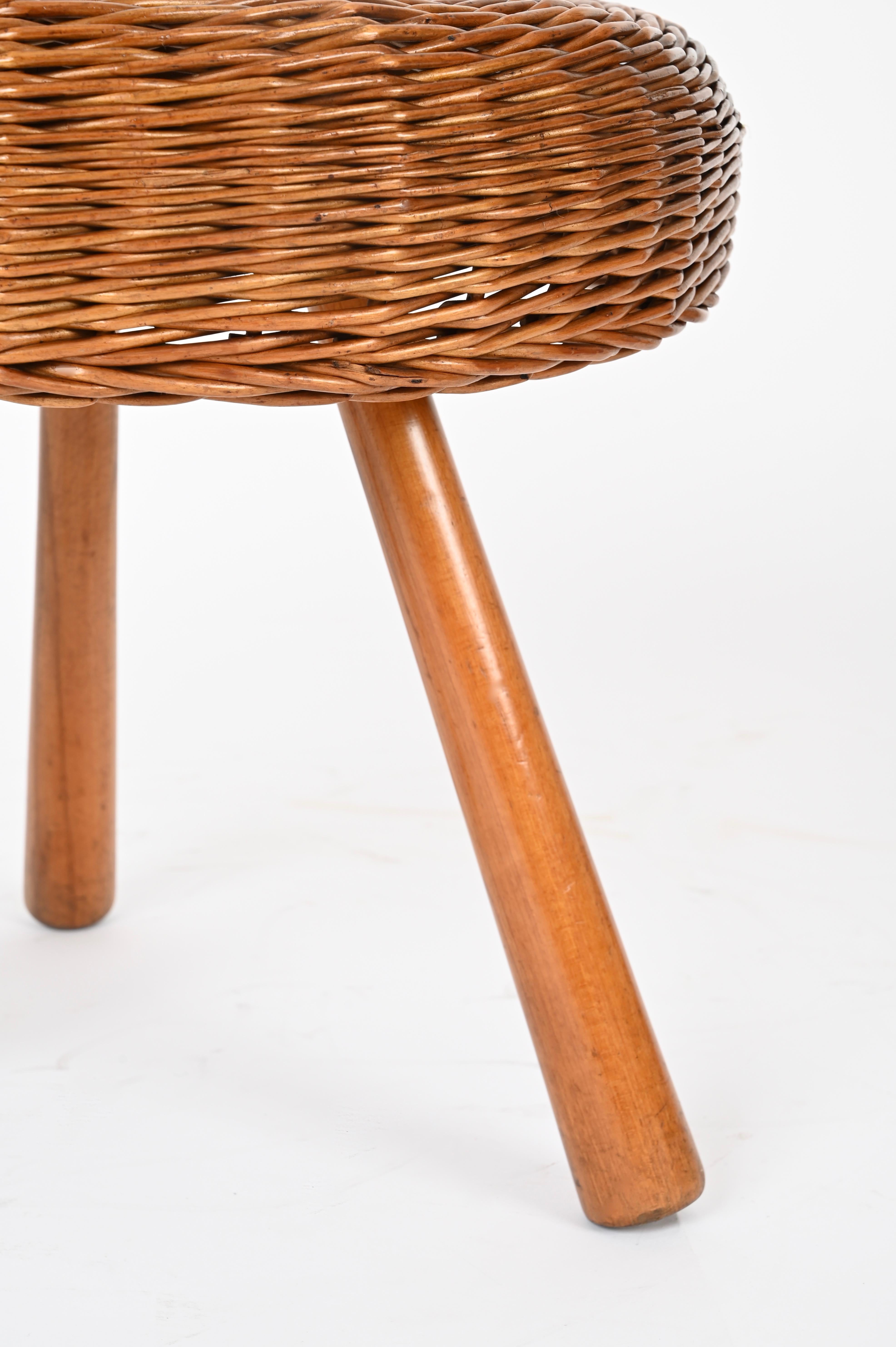 Large Tony Paul Stool or Side Table in Wicker and Wood, United States, 1950s For Sale 4