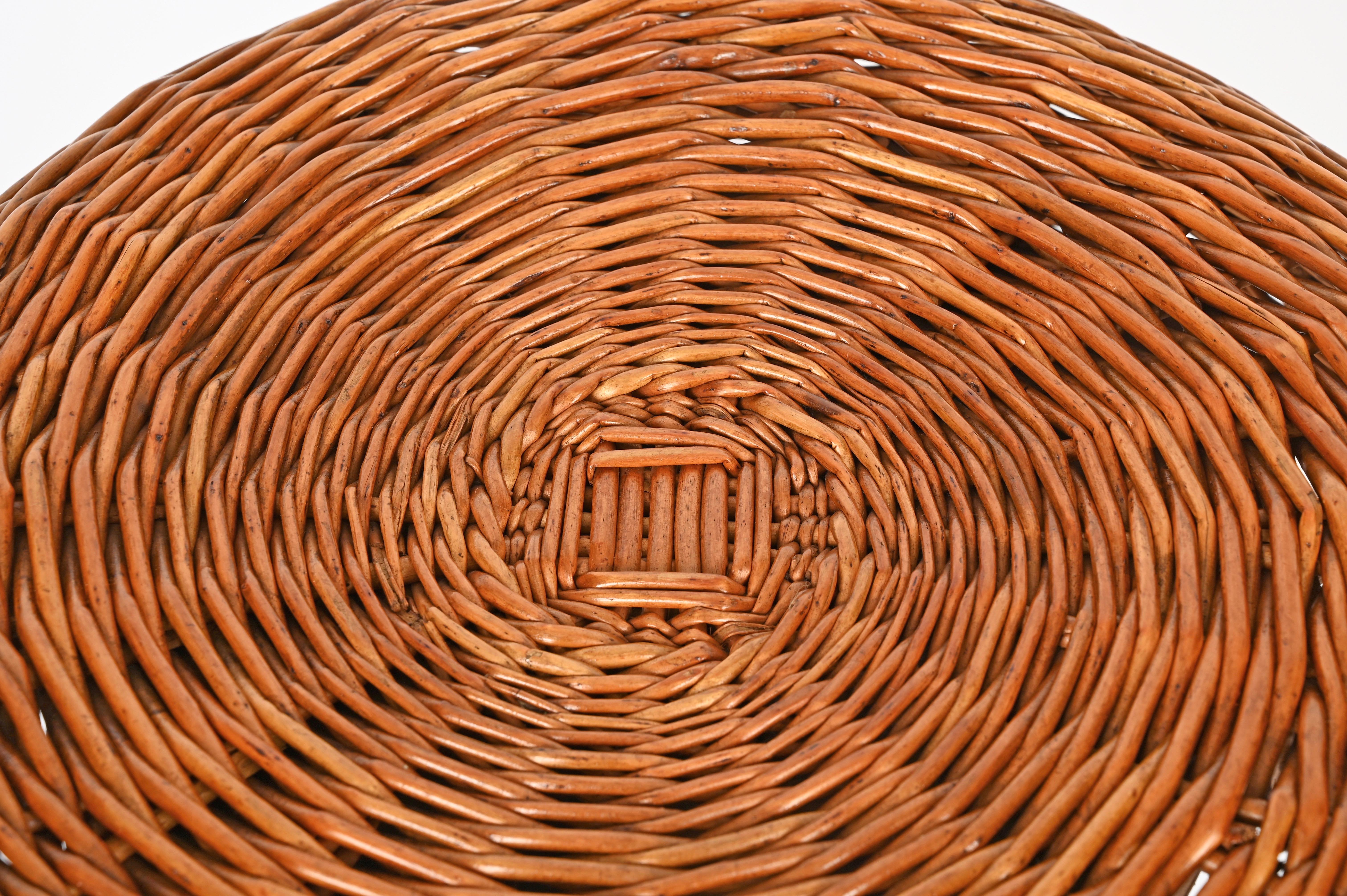 Large Tony Paul Stool or Side Table in Wicker and Wood, United States, 1950s For Sale 5