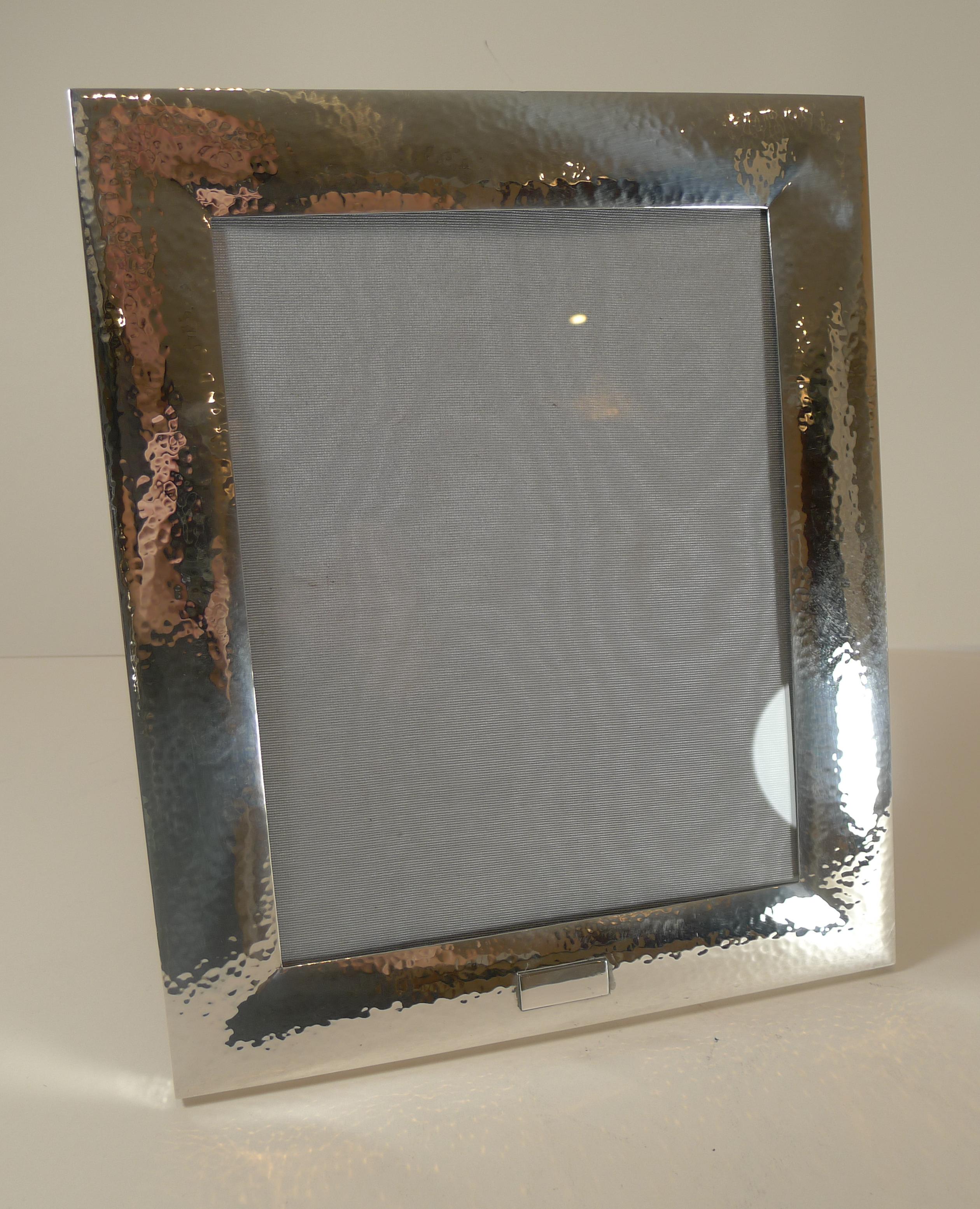 Large Top Quality American Sterling Silver Picture Frame, c.1930 For Sale 4