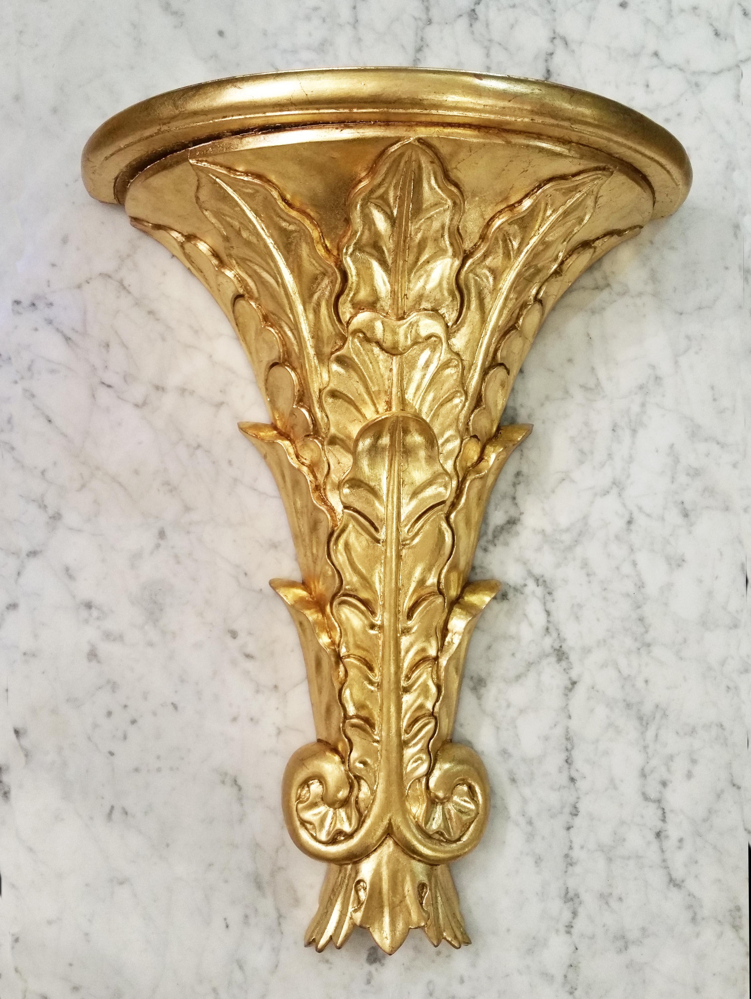 Large Torchiere Shaped Giltwood Shelf with Fern Motif For Sale 3