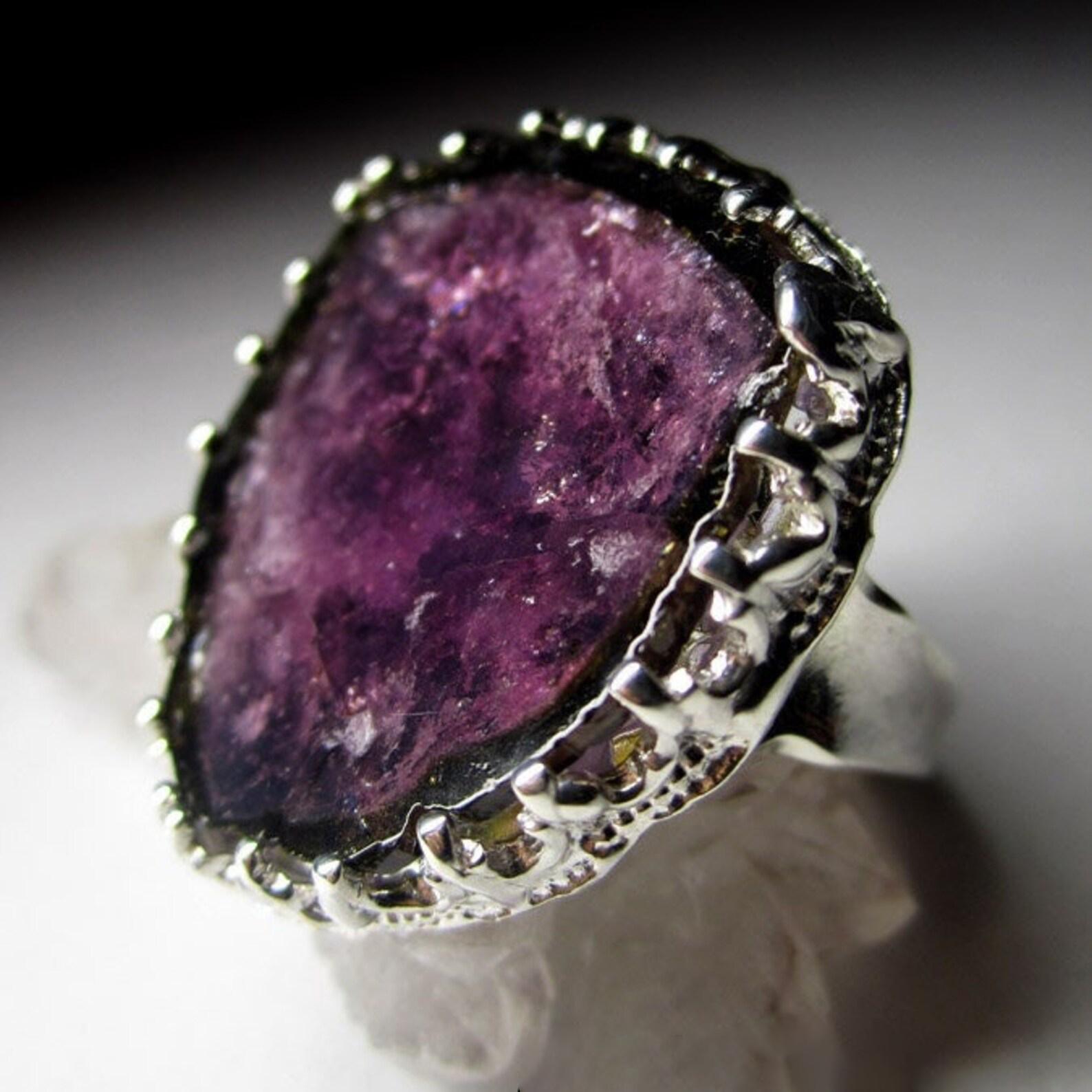 Large Tourmaline Silver Ring Plum Purple Color Natural Gemstone Gothic Vintage For Sale 3