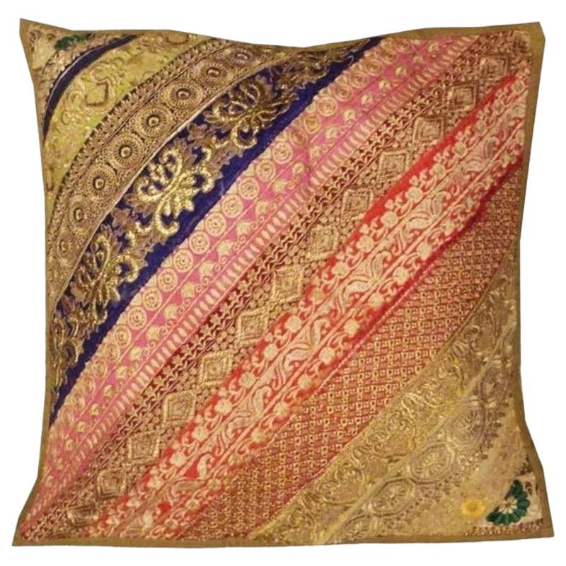 Grand coussin ou couvercle d'oreiller vintage indien traditionnel travaillé à la main 