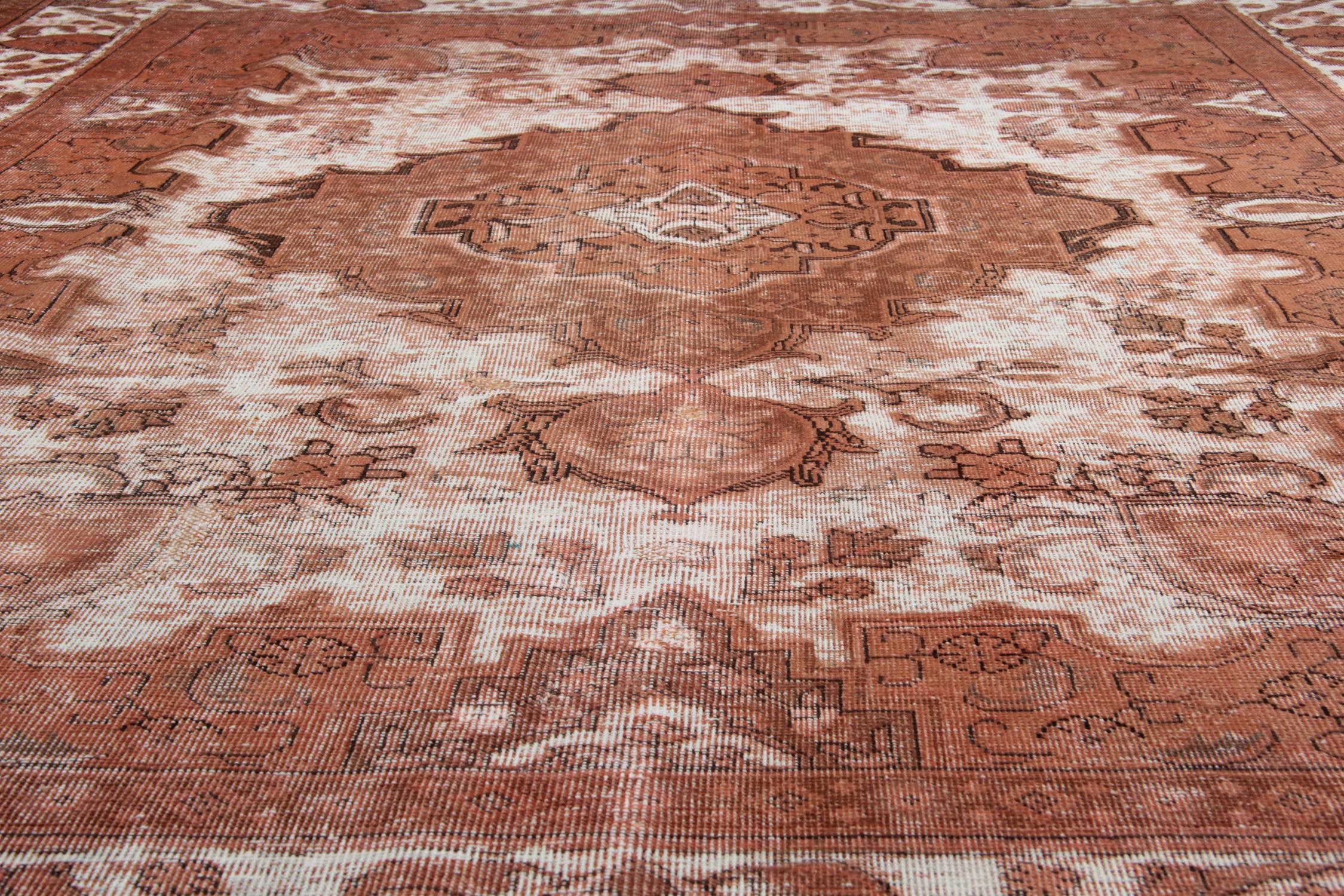 Teinture végétale Grand tapis traditionnel à médaillons fait à la main en laine vintage en vente