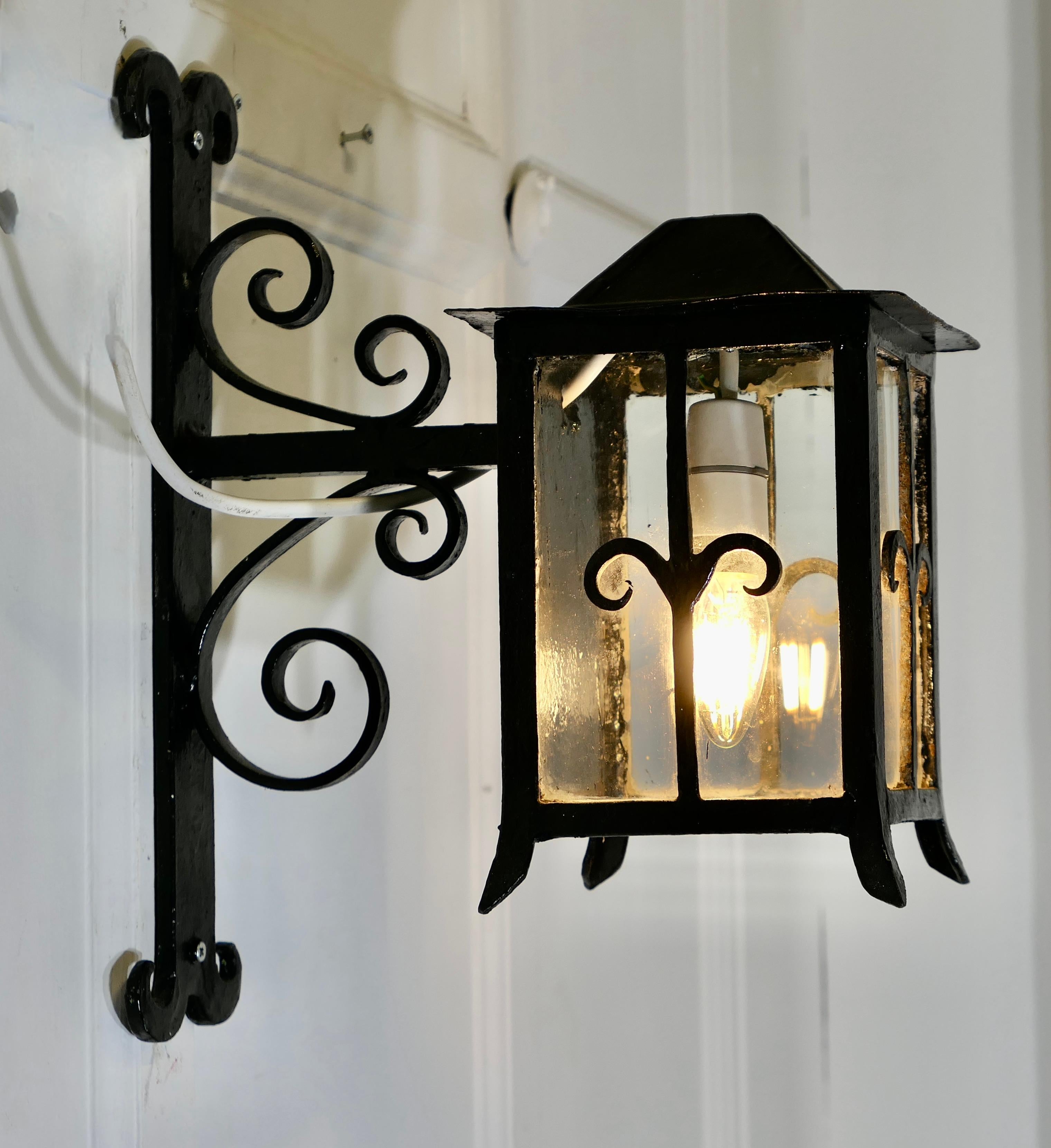 Large Lantern  This is a Large Wall Lantern In Good Condition For Sale In Godshill, Isle of Wight