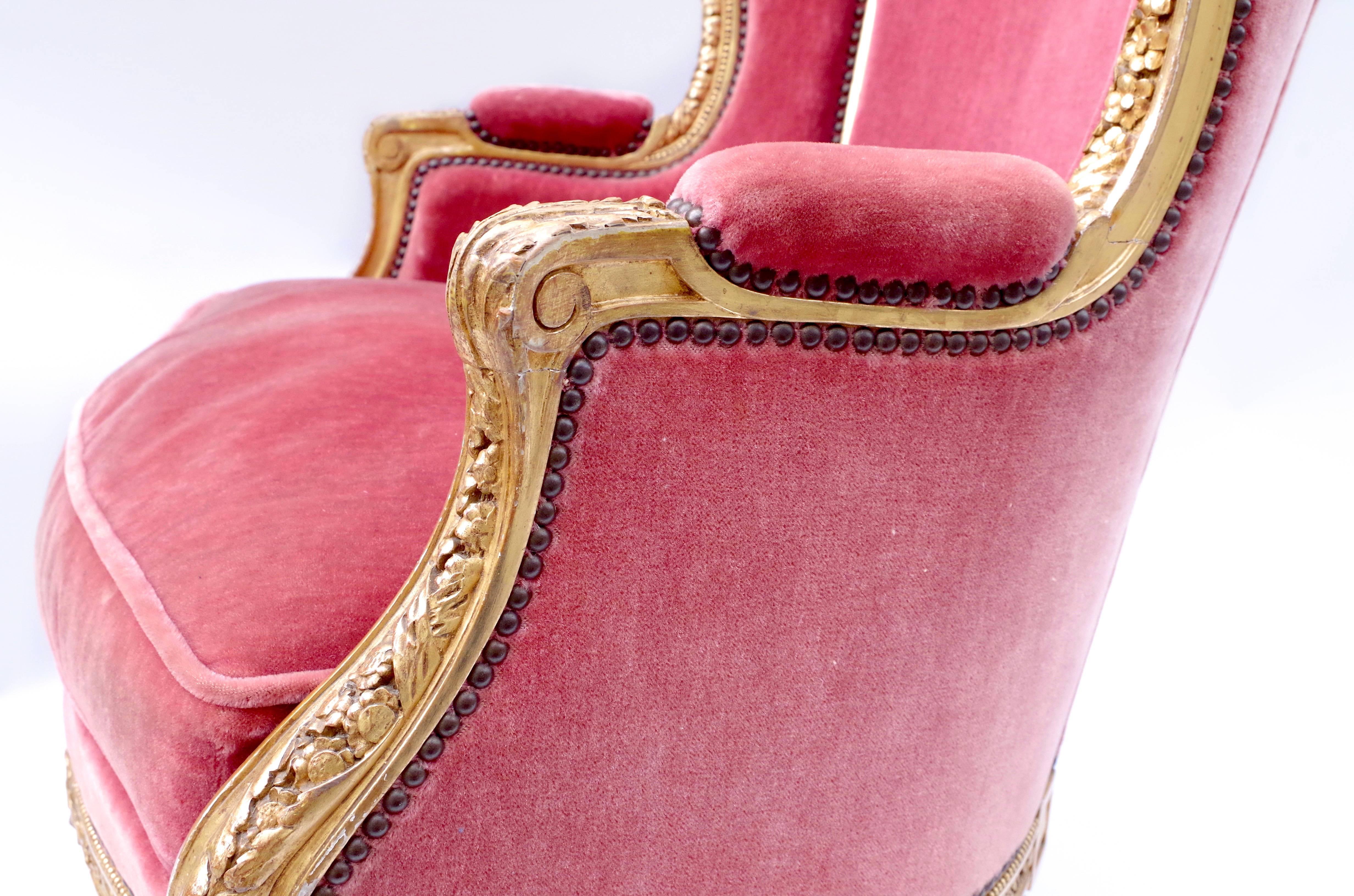 Large Transition Style Giltwood Wing Chair, circa 1900 In Good Condition In Saint-Ouen, FR