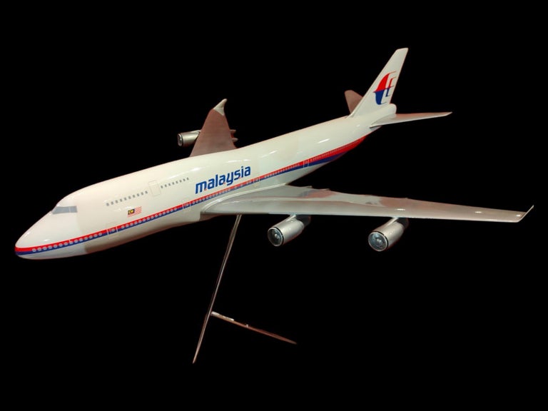 Metal Large Travel Agency Airplane from the 70s 20th Century For Sale
