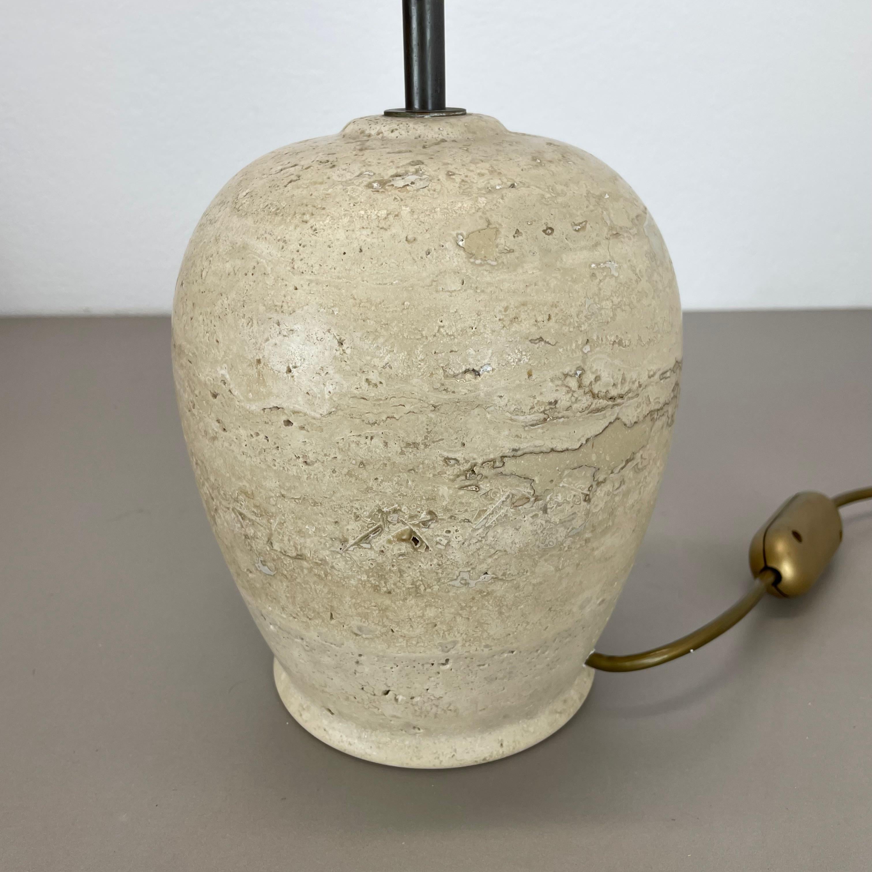 Grande base per lampada da tavolo in marmo di travertino Fratelli Mannelli, Italia, anni '70 in vendita 7