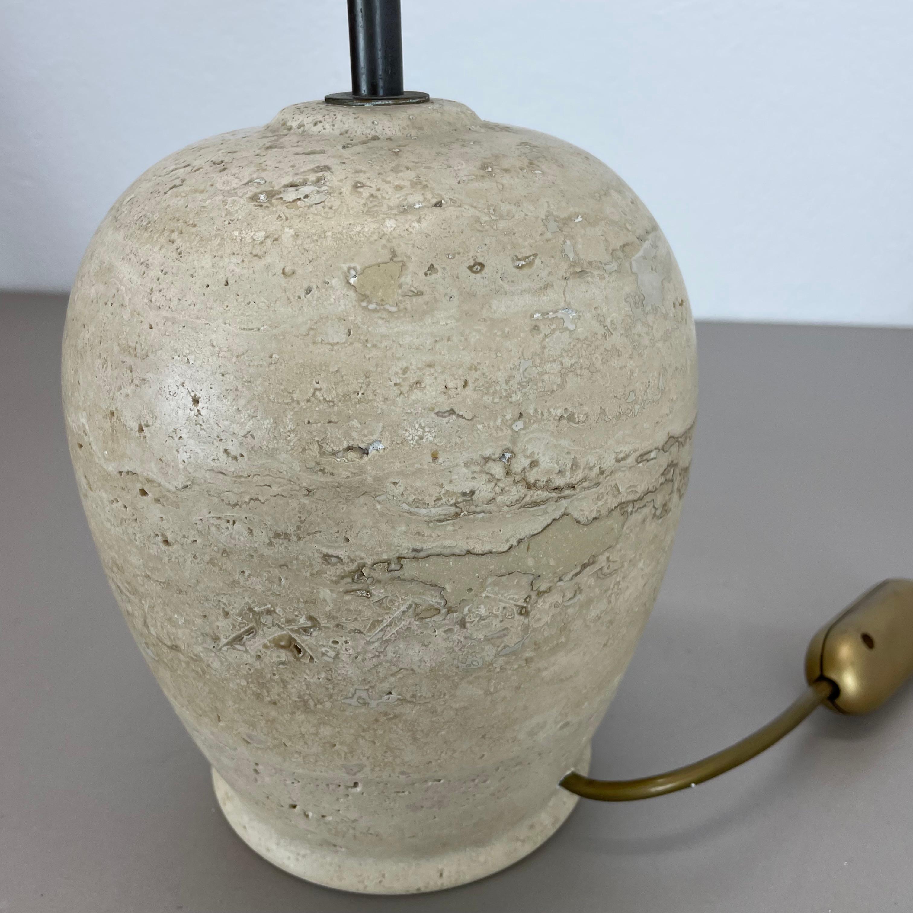 Grande base per lampada da tavolo in marmo di travertino Fratelli Mannelli, Italia, anni '70 in vendita 9