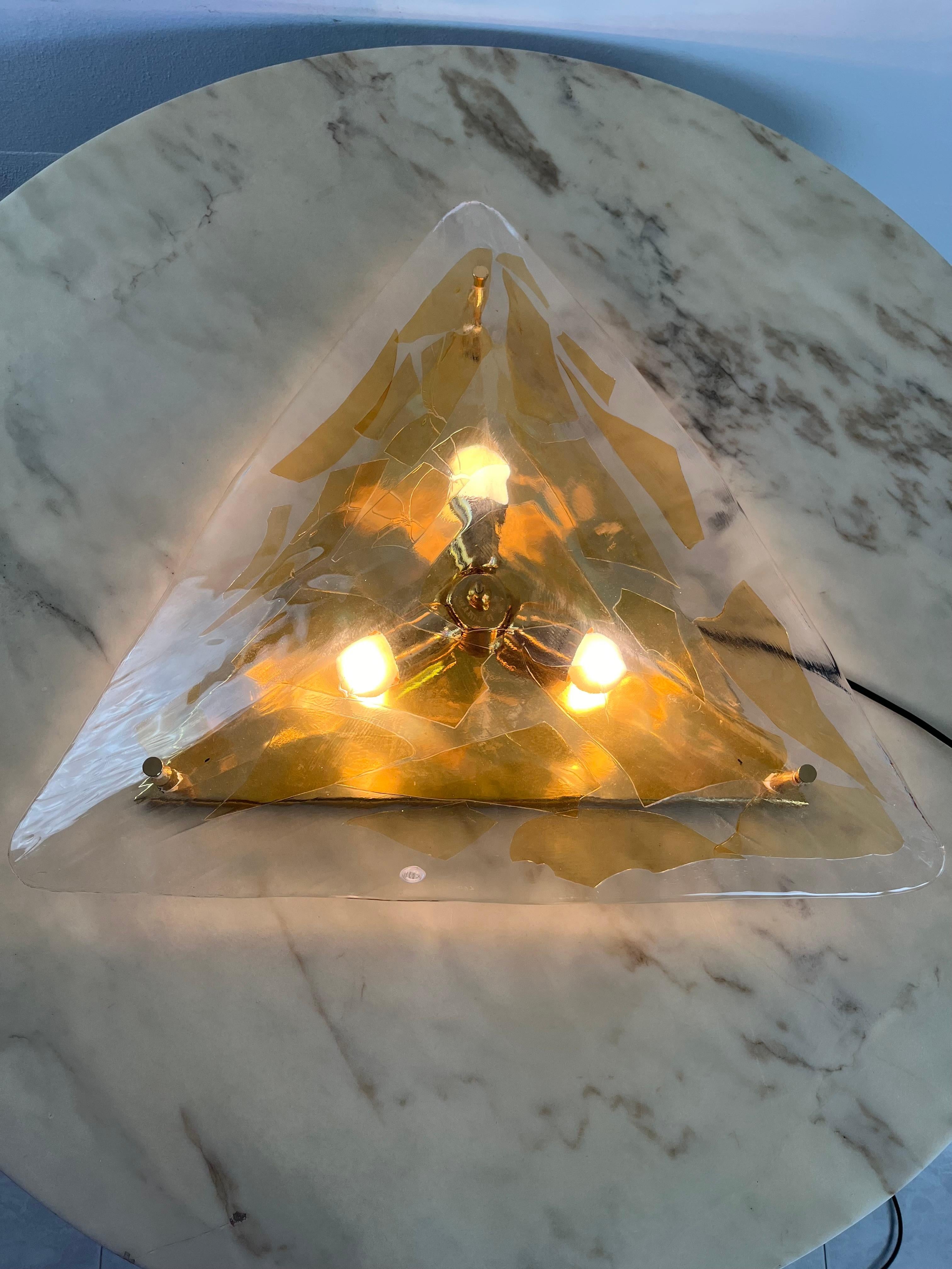Grand plafonnier ou applique triangulaire en verre de Murano La Murrina 1980 en vente 8