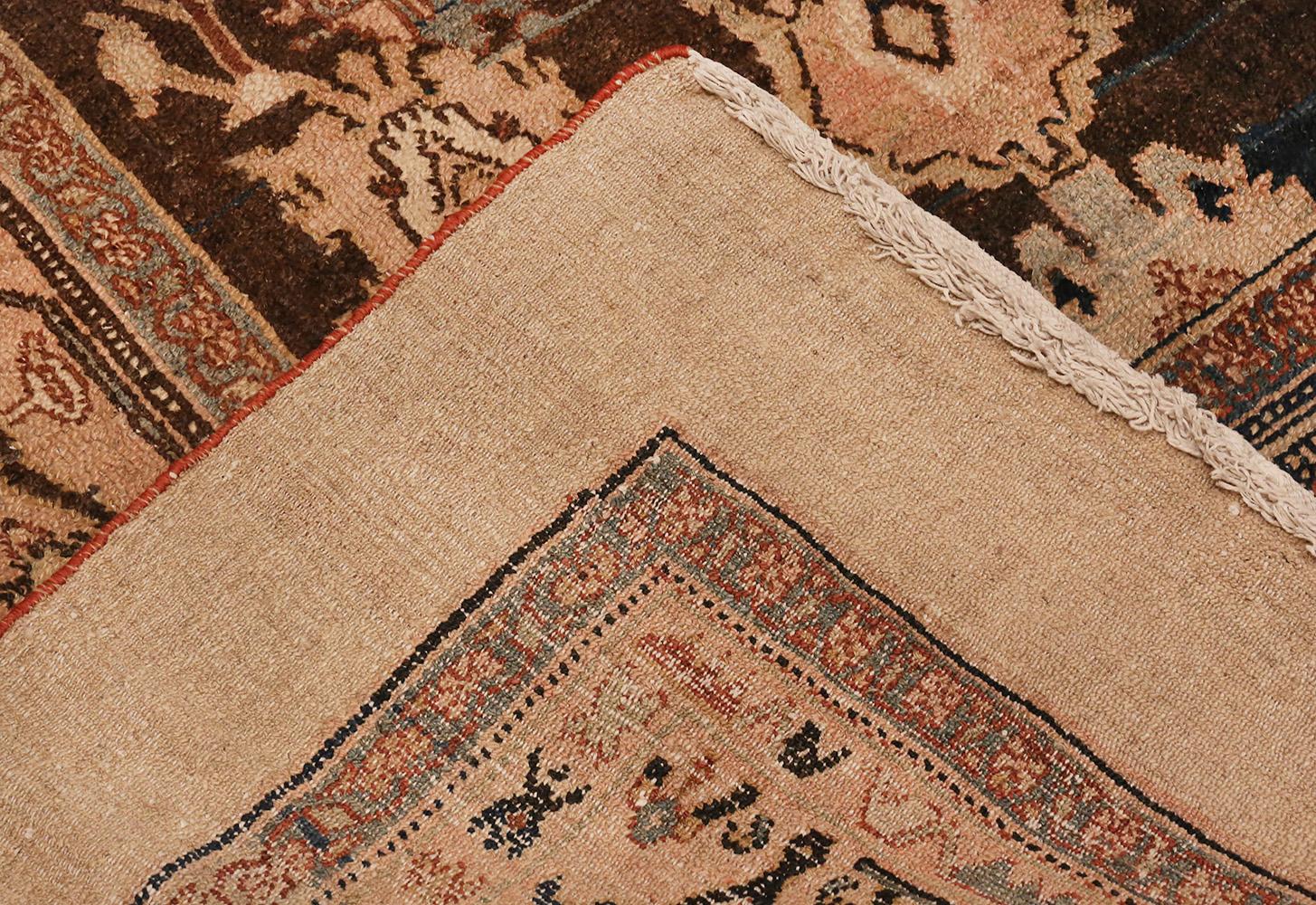 19th Century Antique Persian Malayer Rug. Size: 10 ft 7 in x 15 ft 7 in For Sale