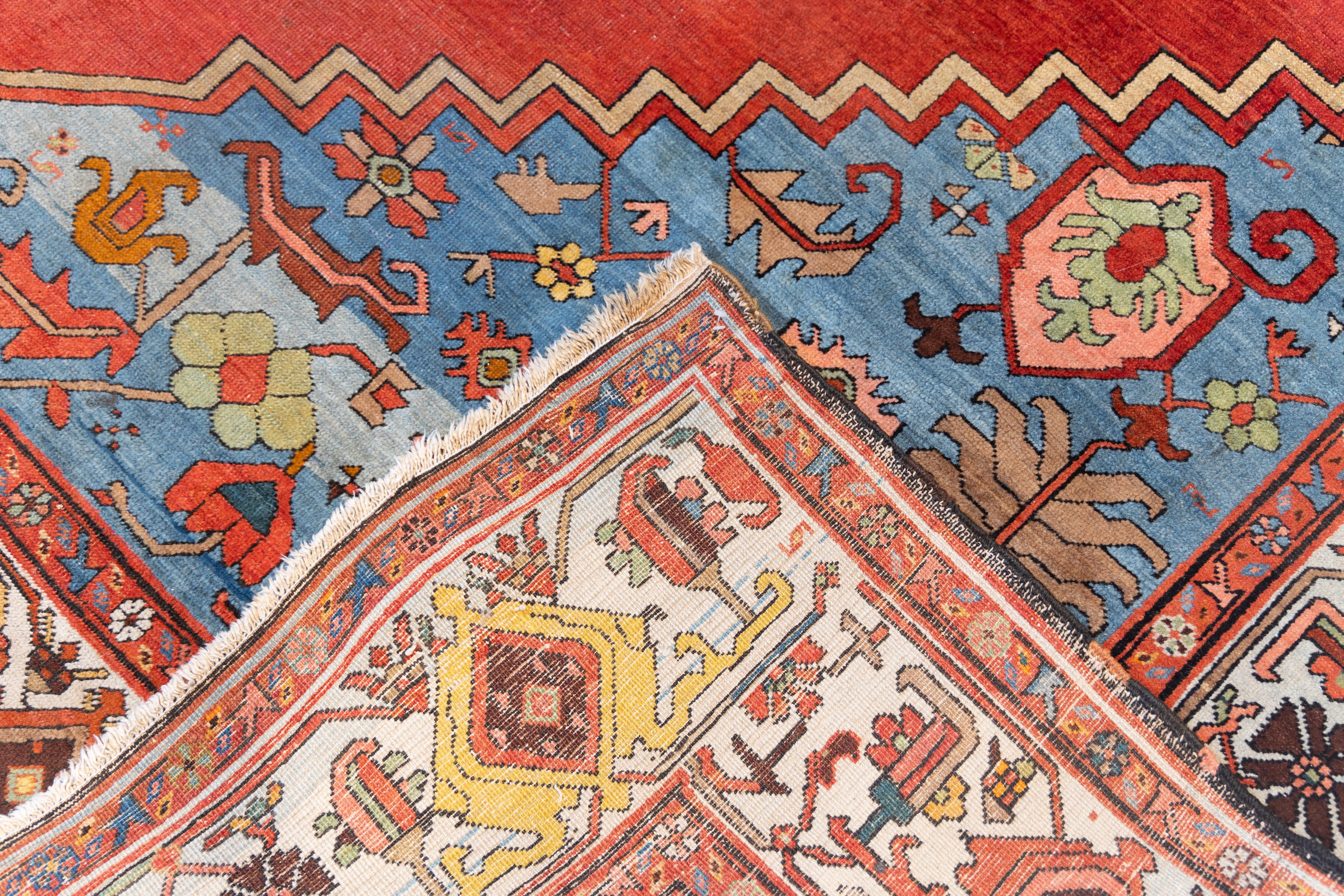 Large  Tribal Bakhaish rug  c.1890 en Excelente estado para la venta en Harrington Park, NJ