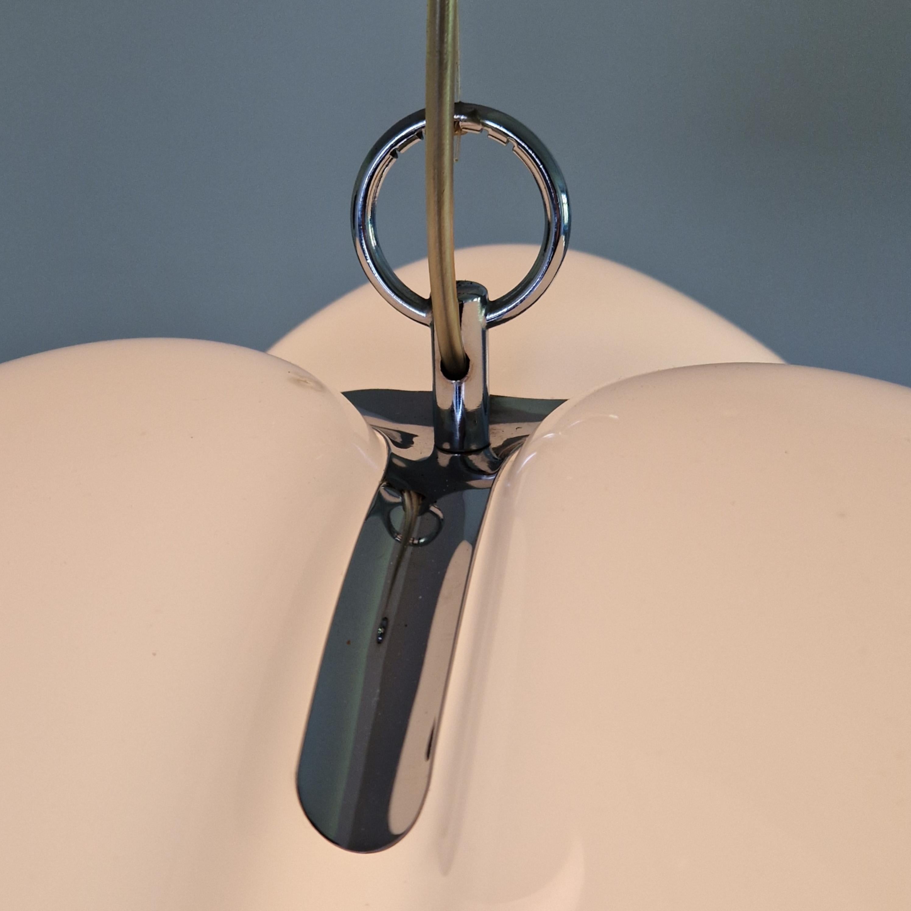 Moulé Grande lampe de l'ère spatiale Tricena d'Ingo Maurer pour M design, Allemagne, années 1970 en vente