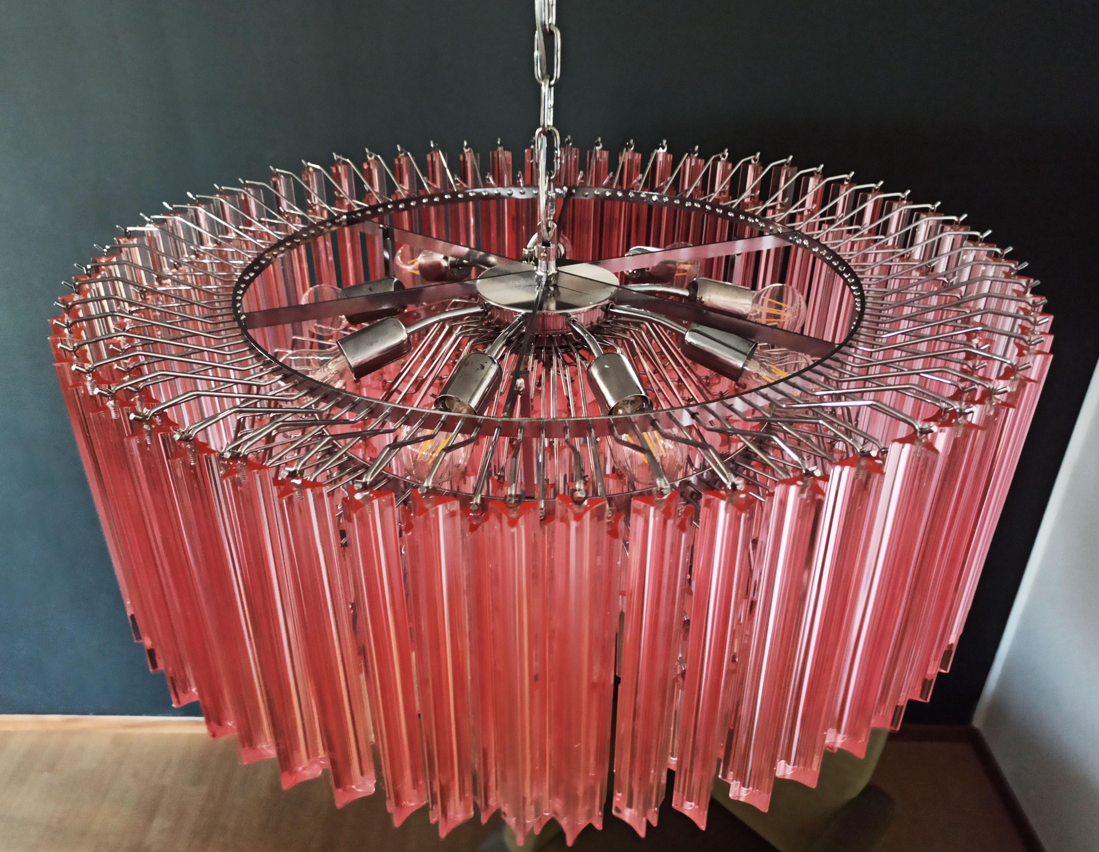 Mid-Century Modern Large Triedri Murano Glass Chandelier, 391 Pink Prims Triedri For Sale