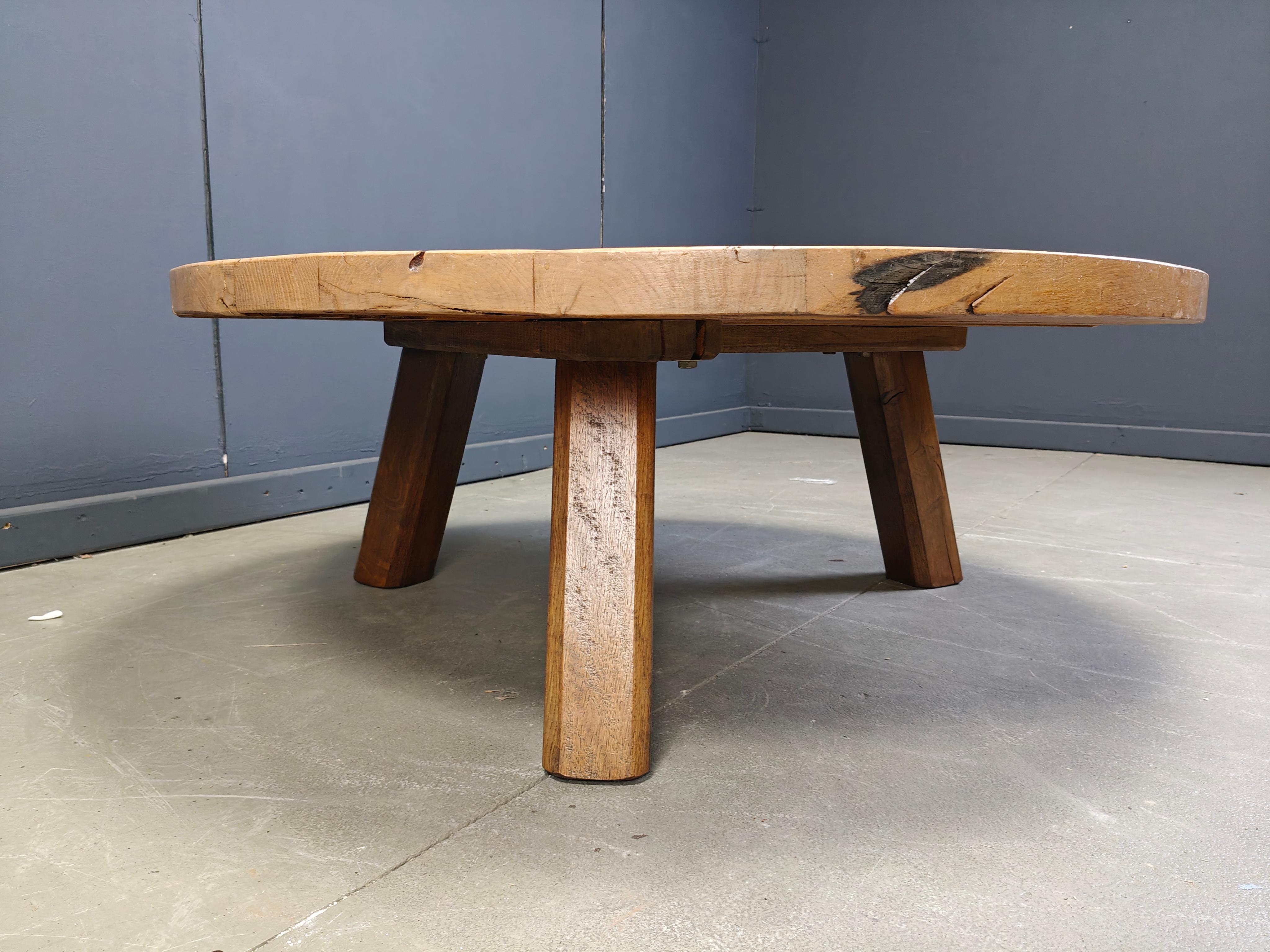 Mid-20th Century Large tripod round wooden brutalist coffee table, 1960s For Sale