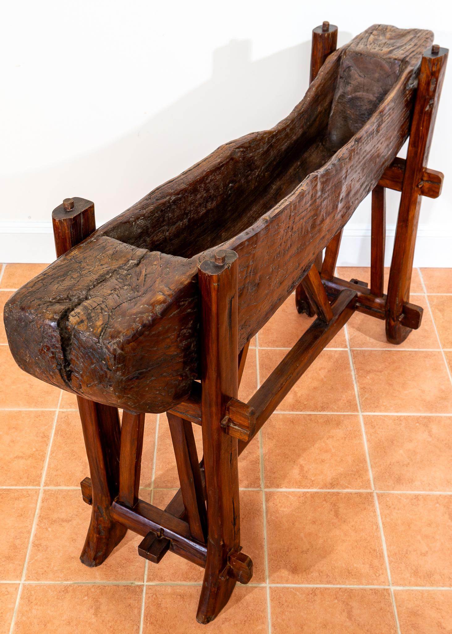 Großer Trog Pflanzgefäß auf Stand Rustikale Französisch Eiche Brutalist XL Antike Bar servieren (Französische Provence) im Angebot