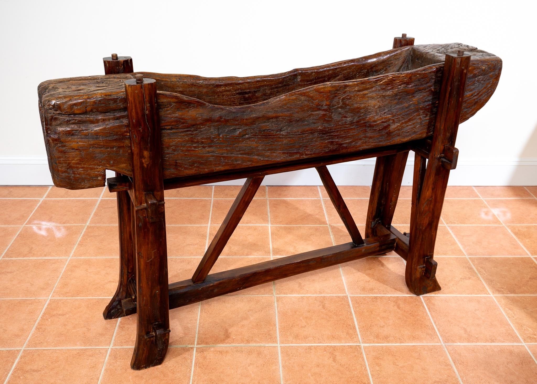 Großer Trog Pflanzgefäß auf Stand Rustikale Französisch Eiche Brutalist XL Antike Bar servieren (19. Jahrhundert) im Angebot