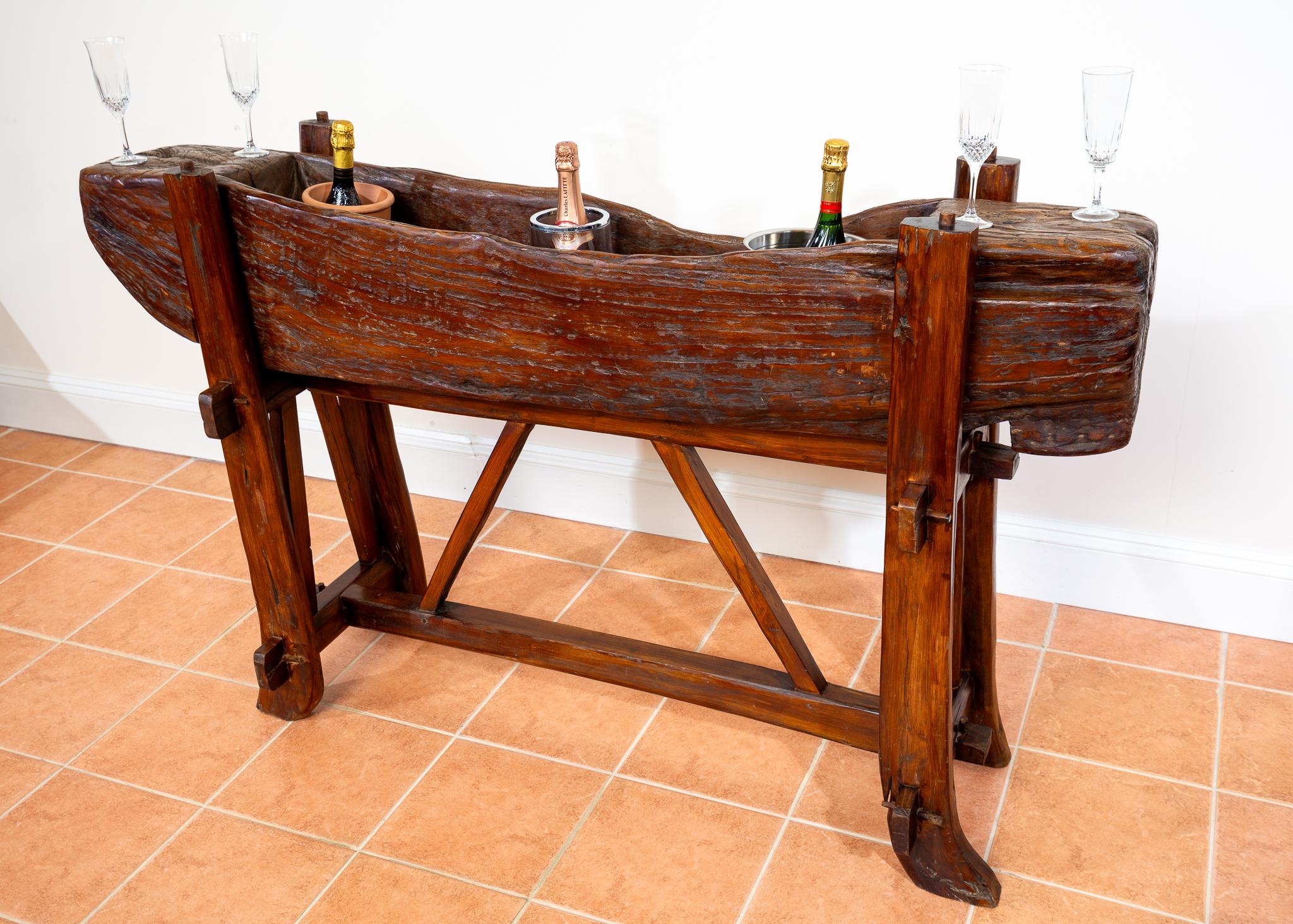 Großer Trog Pflanzgefäß auf Stand Rustikale Französisch Eiche Brutalist XL Antike Bar servieren im Angebot 2