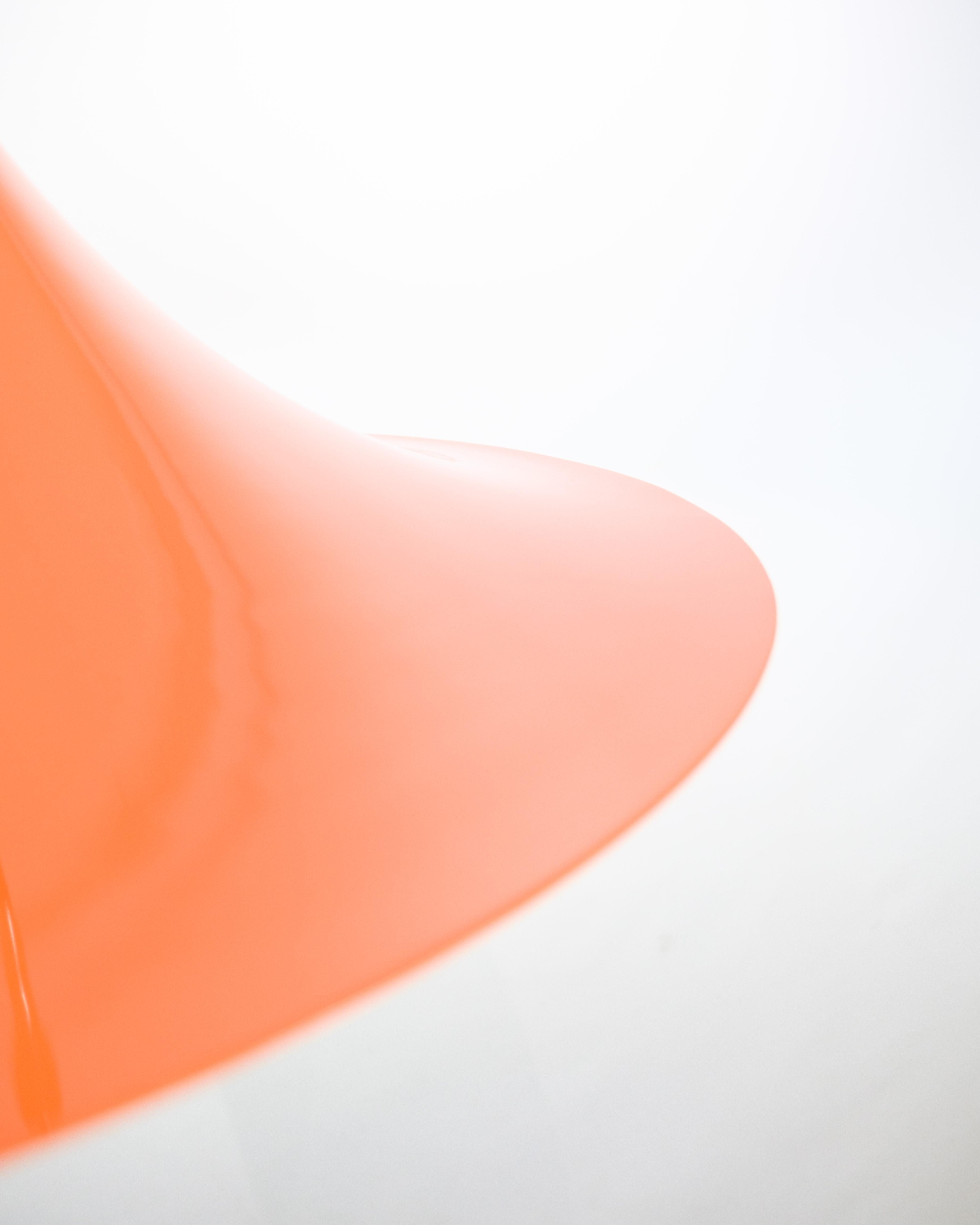 Peint Large pendentif trompette en orange de Claus Bonderup pour Fog & Mørup des années 1970 en vente