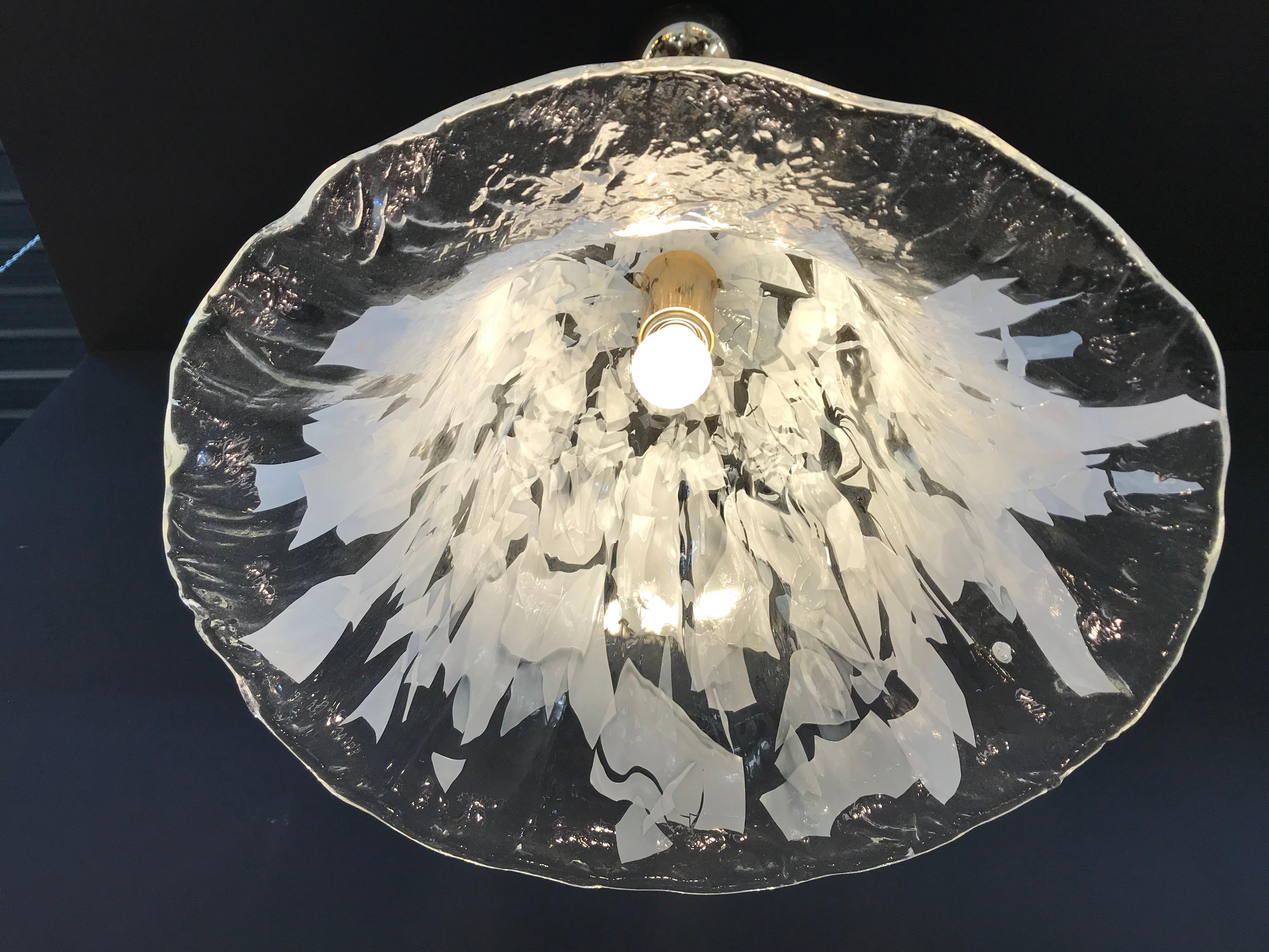 Large Tulip Murano Glass Pendant Lamp by Carlo Nason For Sale 1
