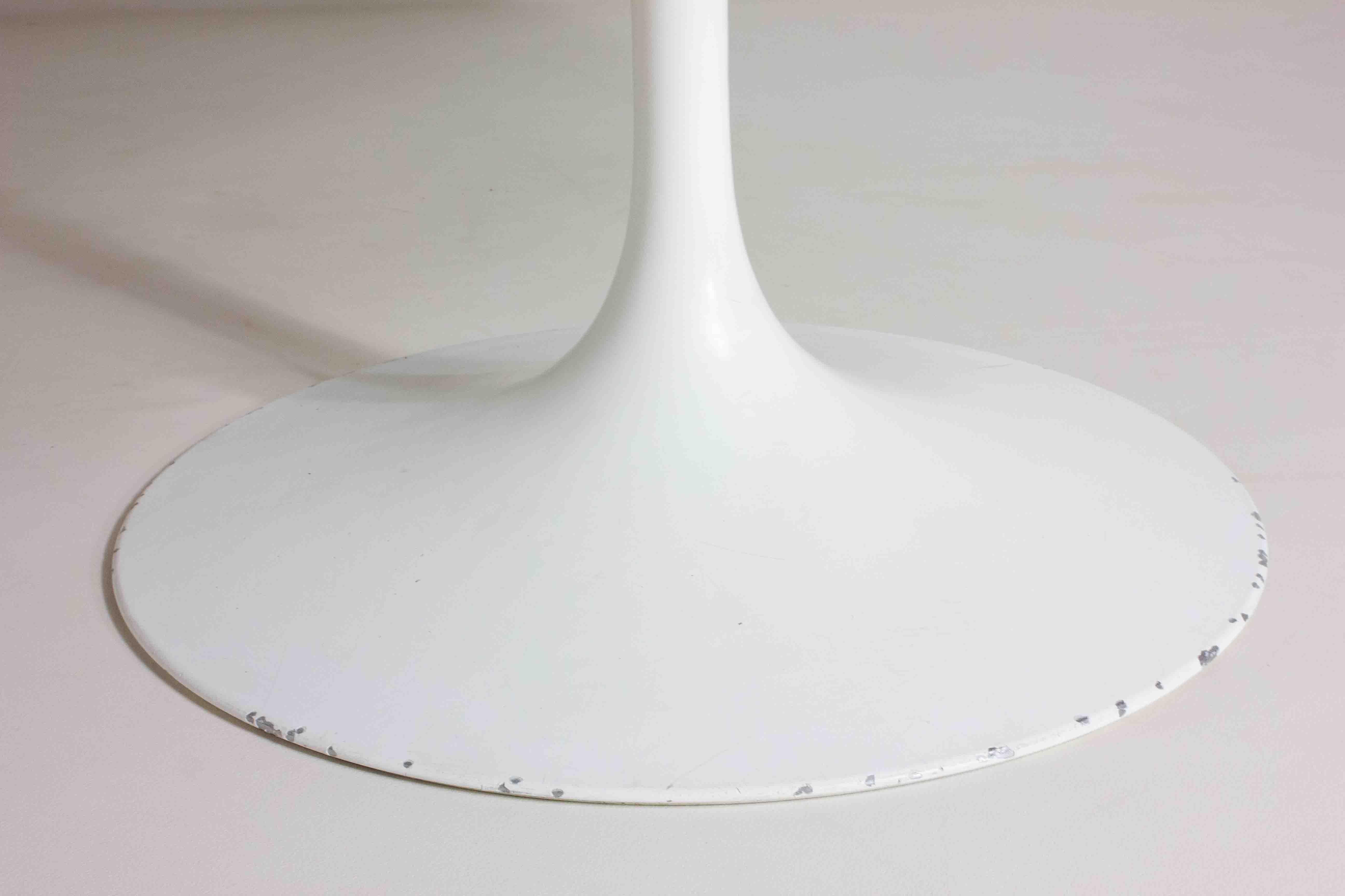 Grande table tulipe avec plateau en bois par Eero Saarinen, Knoll International 1970 4