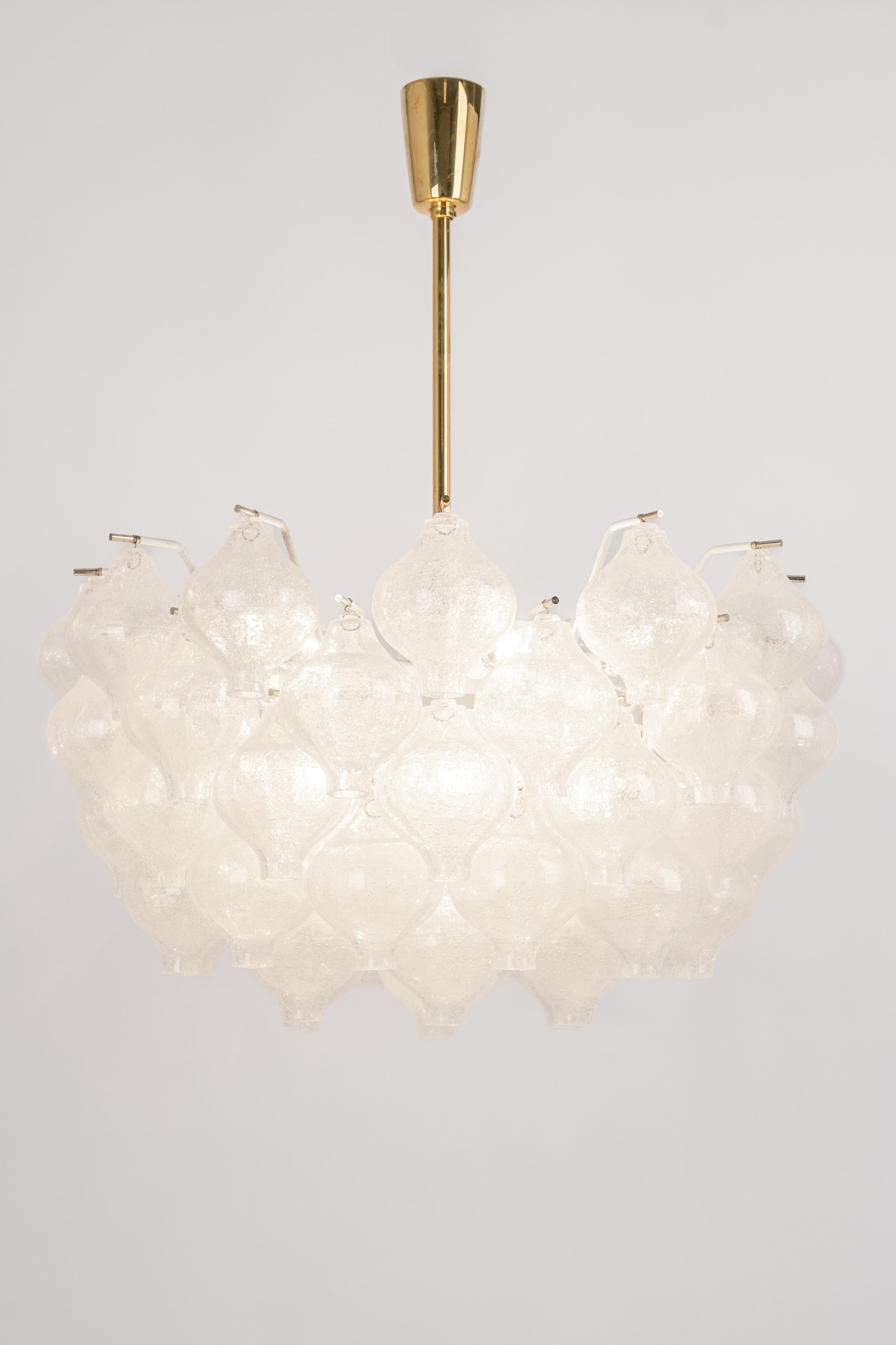 1 of 3 Large Tulipan Glass Chandelier by Kalmar, Austria, 1960s 7