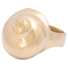 Large Turban Shell Ring in 18 Karat Gold