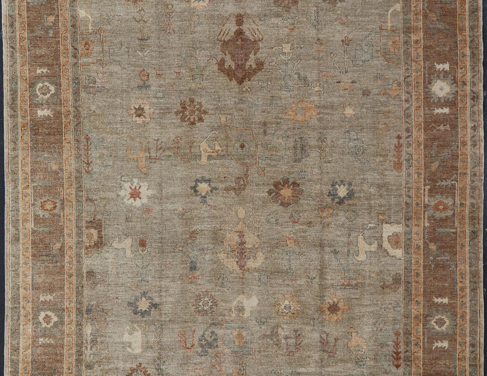 Großer türkischer Angora-Oushak-Teppich in Washed Sage mit Rost und Elfenbein 11'10 x 17'4 im Angebot 4